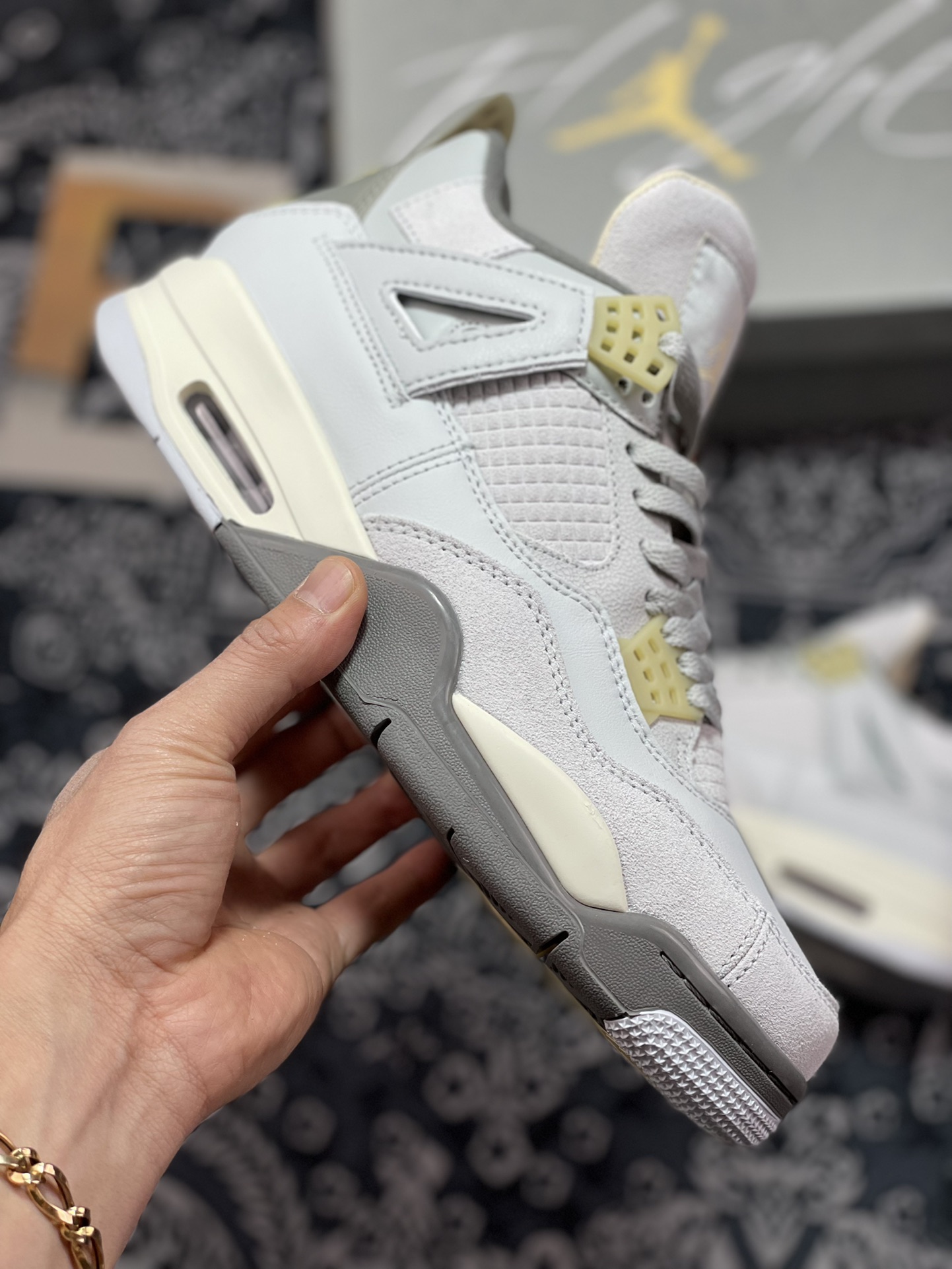 260 Air Jordan 4 Retro SE Craft”Photon Dust”AJ4代中帮篮球鞋“复古灰麂皮”DV3742-021