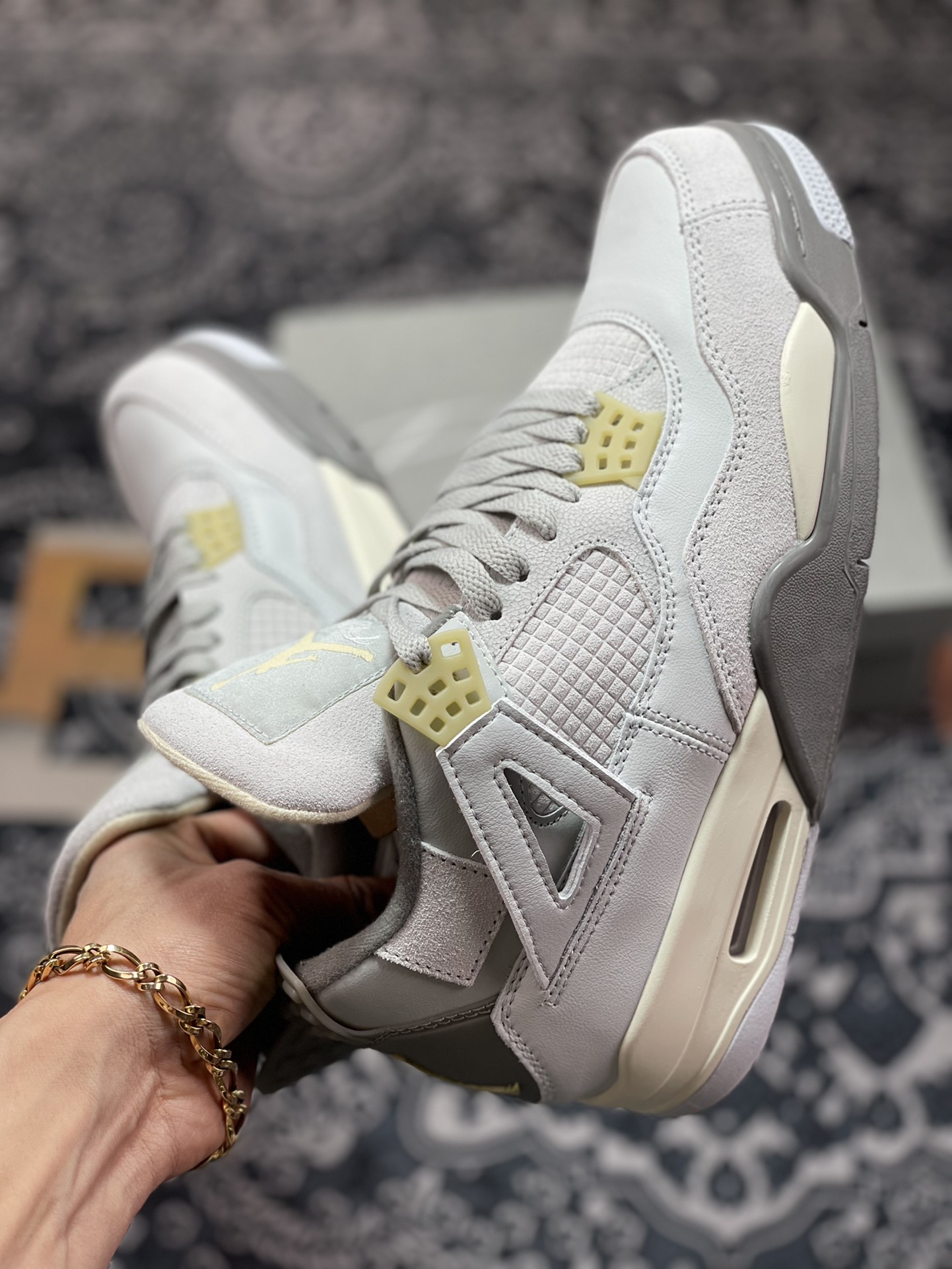 260 Air Jordan 4 Retro SE Craft”Photon Dust”AJ4代中帮篮球鞋“复古灰麂皮”DV3742-021