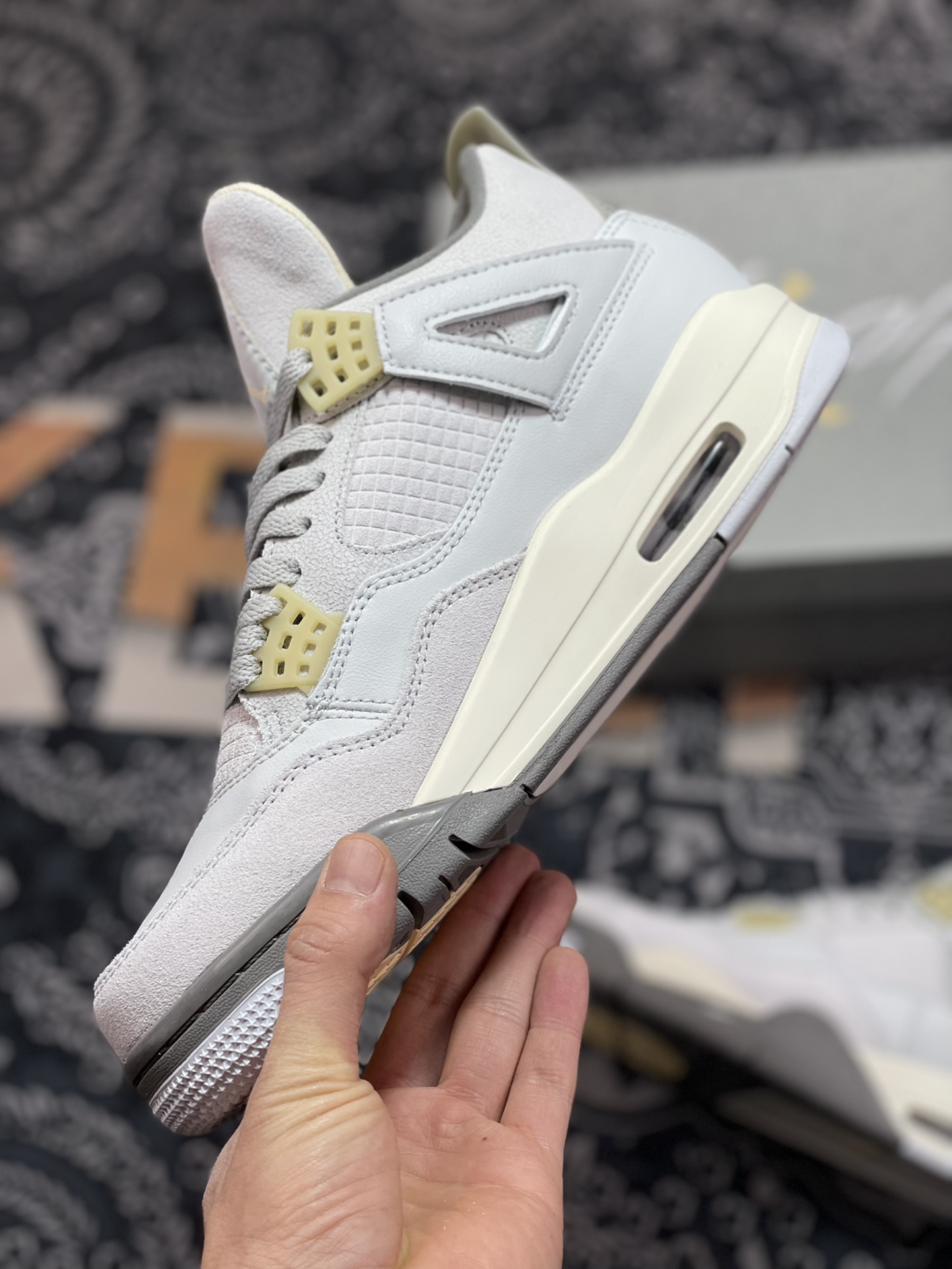 260 Air Jordan 4 Retro SE Craft”Photon Dust”AJ4代中帮篮球鞋“复古灰麂皮”DV3742-021