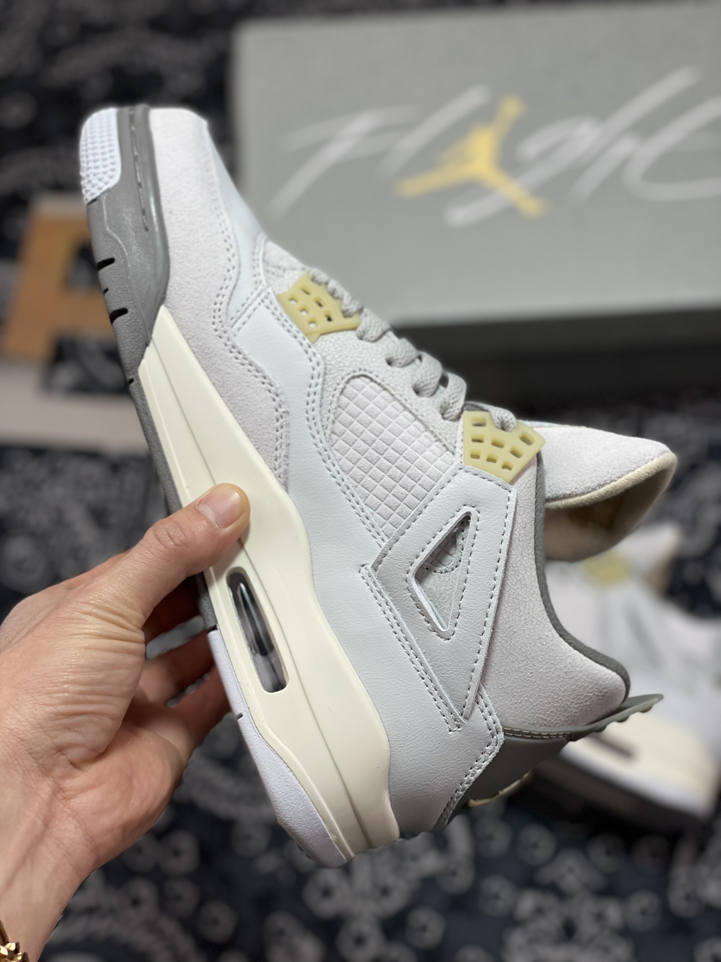 260 Air Jordan 4 Retro SE Craft”Photon Dust”AJ4代中帮篮球鞋“复古灰麂皮”DV3742-021