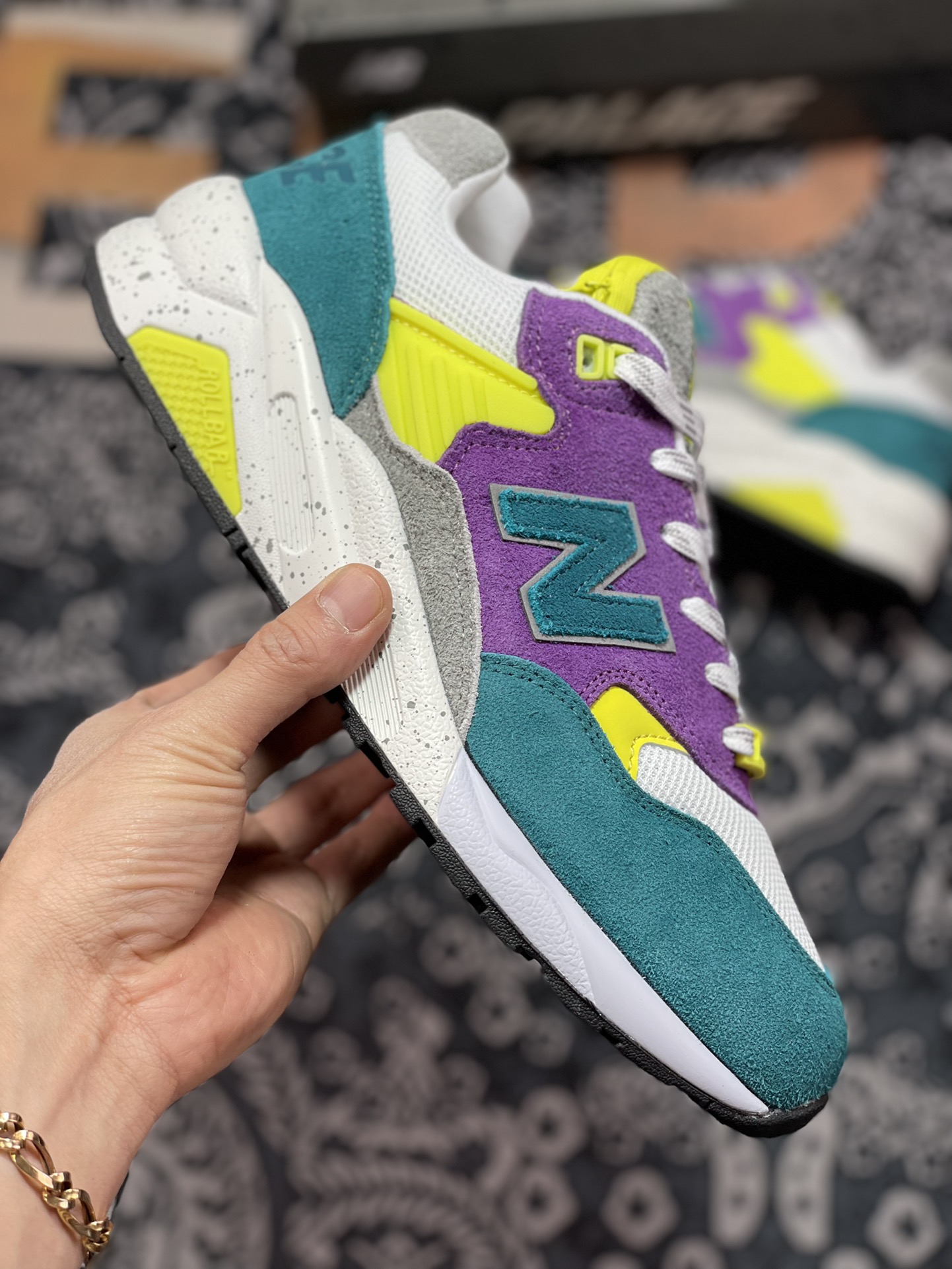 New Balance MRT580 Series Classic Retro Leisure Sports Jogging ”Co-branded Aqua Blue Purple White Bright Yellow” MT580PC2