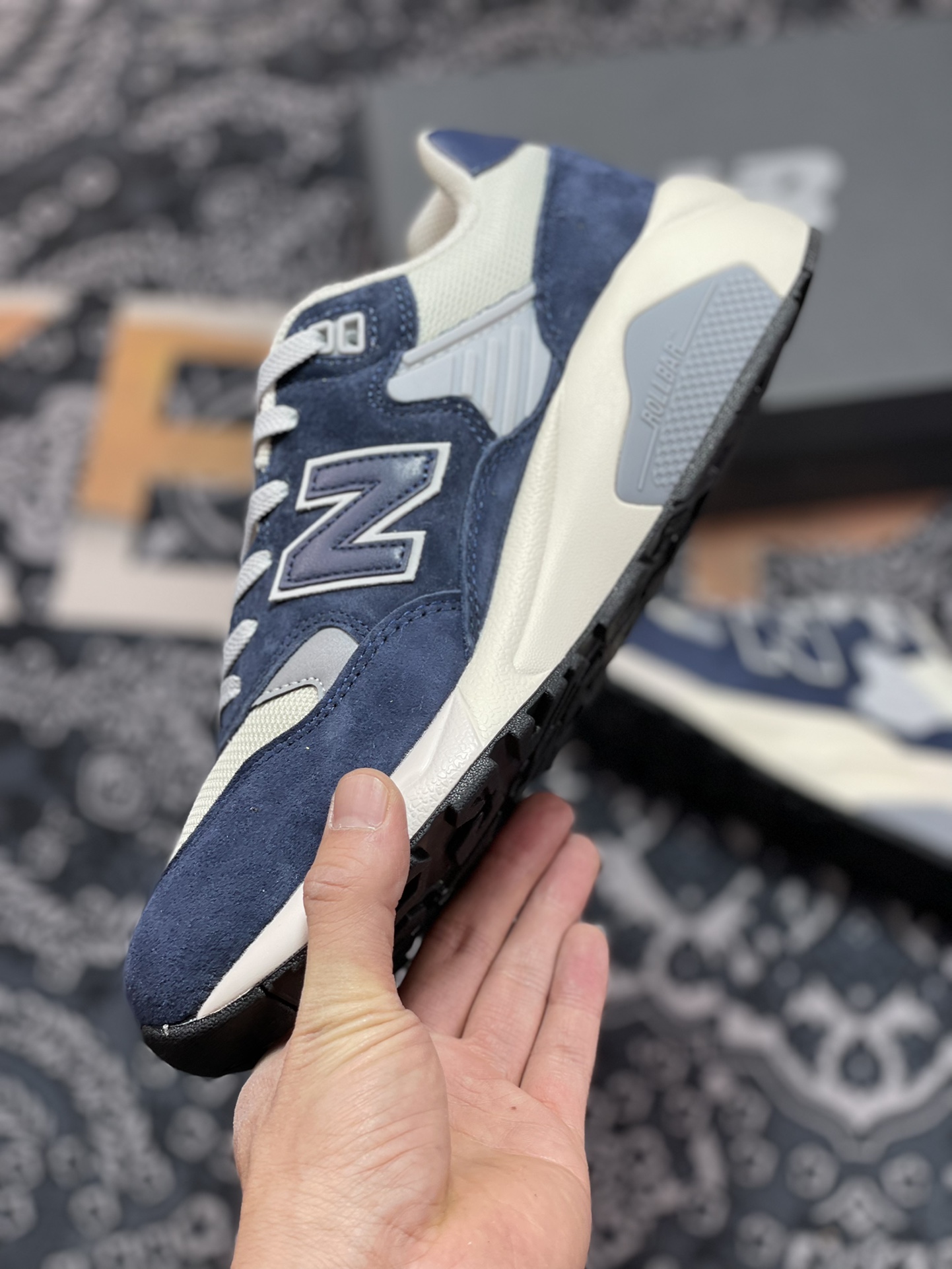 New Balance MT580 Series Classic Retro Casual Sports Jogging ”Midnight Blue Gray” MT580OG2