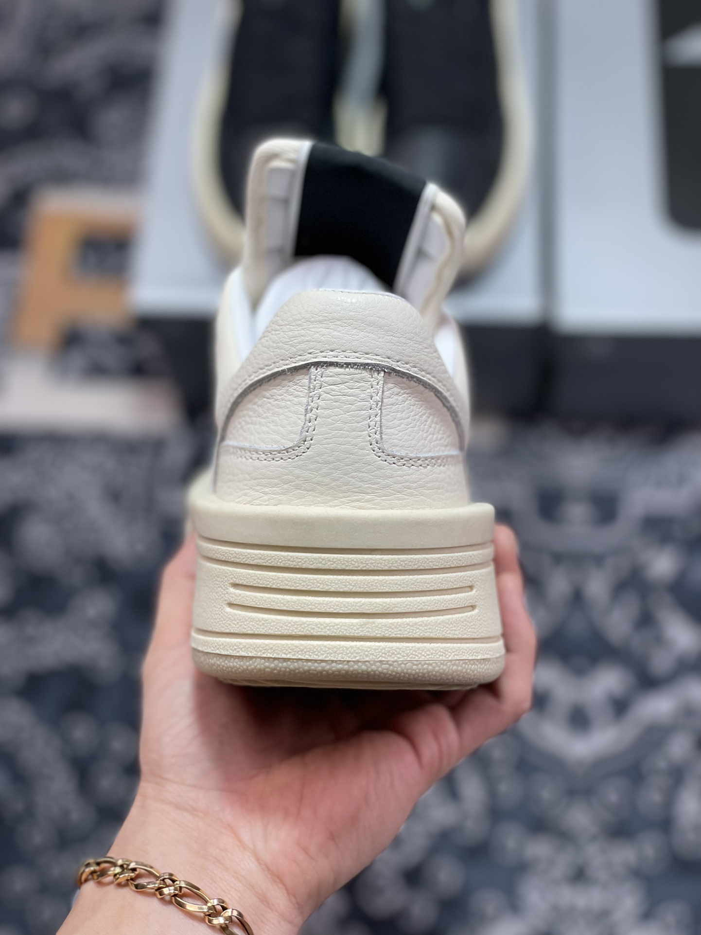 Rick Owens branch brand DRKSHDW x Converse TURBODRK Chuck 70 Low TURBOWPN ”Sail Cloud Cream” modern sneakers ”leather ivory beige white and black” 172343C