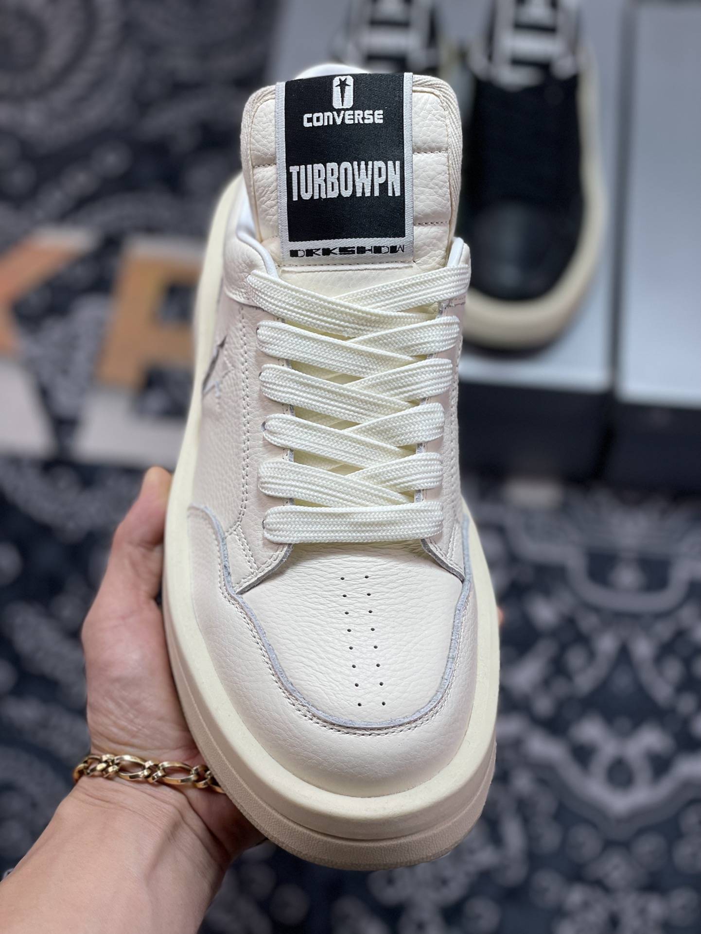 Rick Owens branch brand DRKSHDW x Converse TURBODRK Chuck 70 Low TURBOWPN ”Sail Cloud Cream” modern sneakers ”leather ivory beige white and black” 172343C