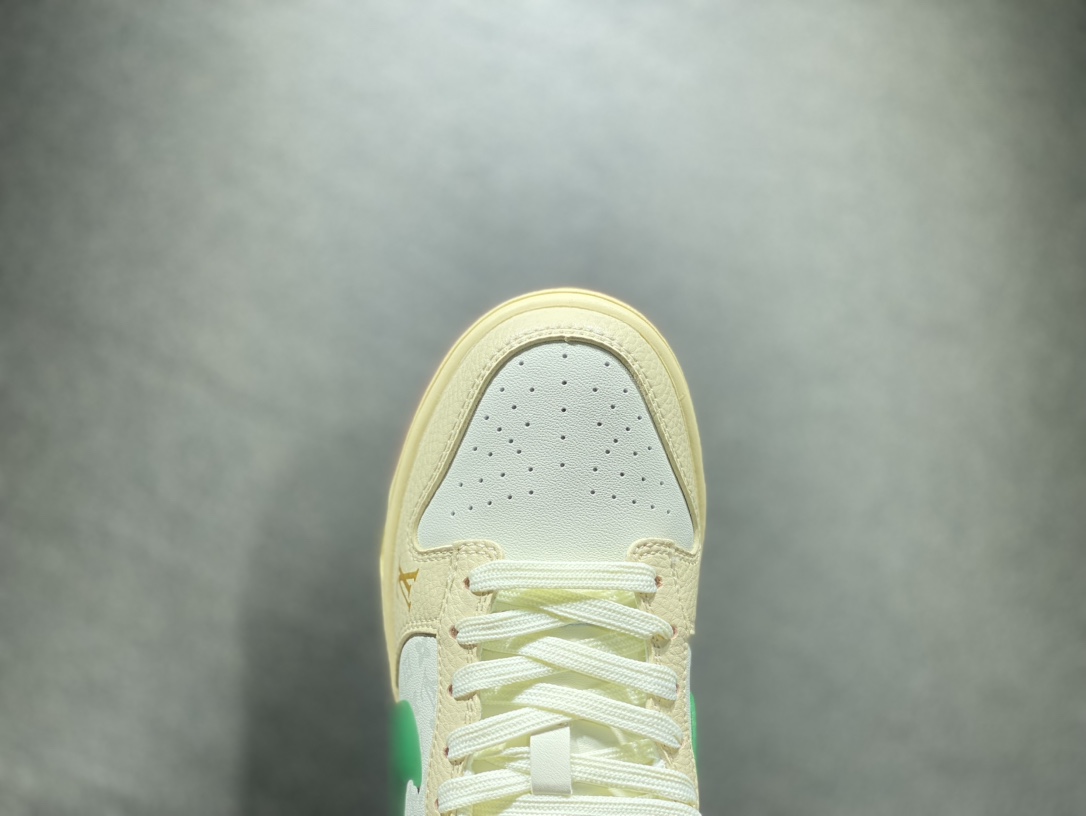 220 NIKE SB Dunk Low 低帮休闲运动鞋 XD6188-003-莆田鞋,莆田鞋货源,高仿鞋,高仿鞋货源,安福档口,莆田高仿鞋,莆田鞋批发,高仿鞋批发,莆田高仿运动鞋,高仿运动鞋,莆田运动鞋 220 NIKE SB Dunk Low 低帮休闲运动鞋 XD6188-003