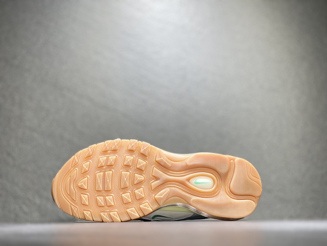 230 NIKE Air Max 97 子弹 全新配色 DX5766-131-莆田鞋,莆田鞋货源,高仿鞋,高仿鞋货源,安福档口,莆田高仿鞋,莆田鞋批发,高仿鞋批发,莆田高仿运动鞋,高仿运动鞋,莆田运动鞋 230 NIKE Air Max 97 子弹 全新配色 DX5766-131