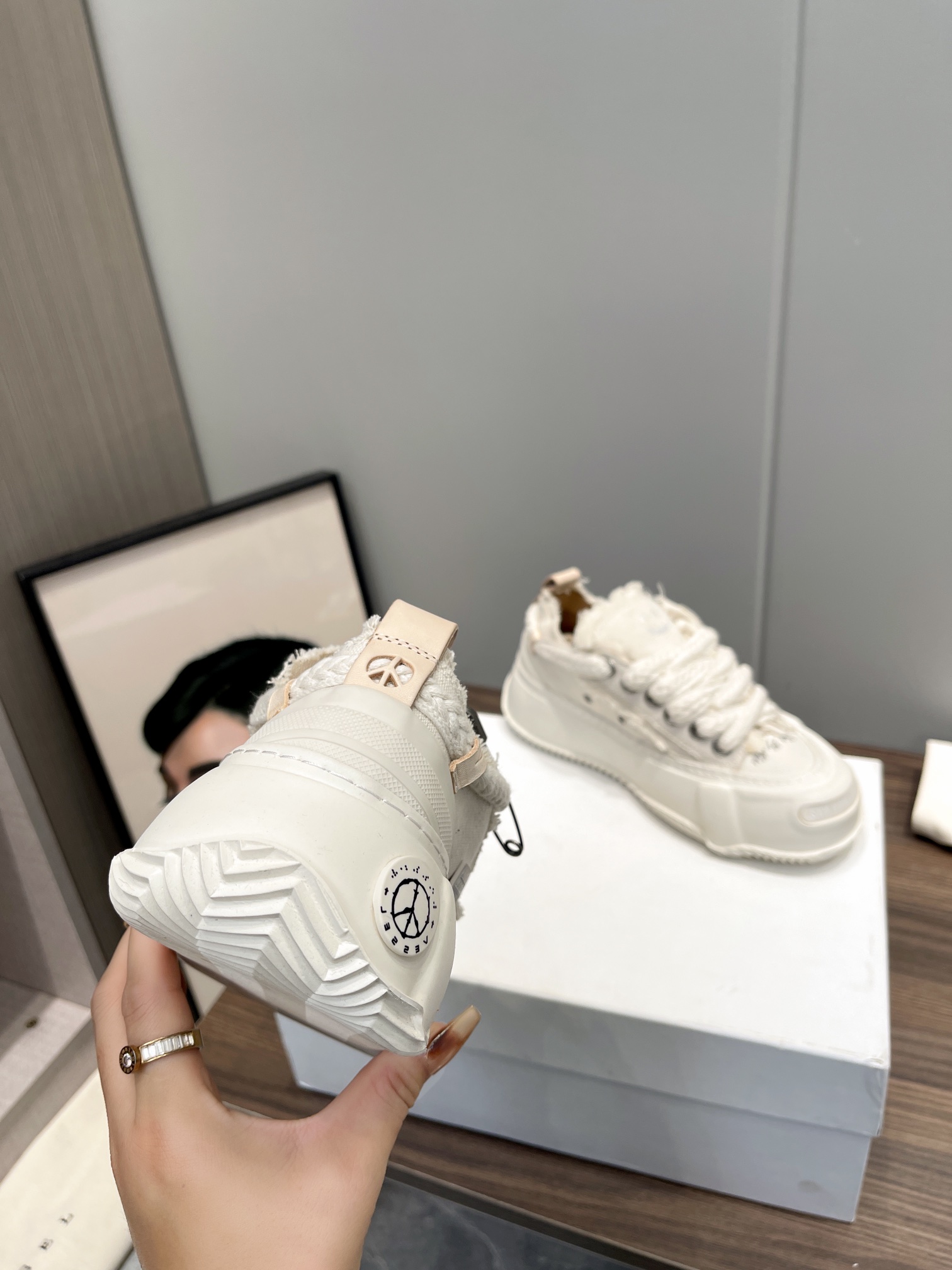Xvesel G.O.P. 2.0 Marshmallow Low Sneakers: Stylish Design with Comfortable Lift - 图片 7