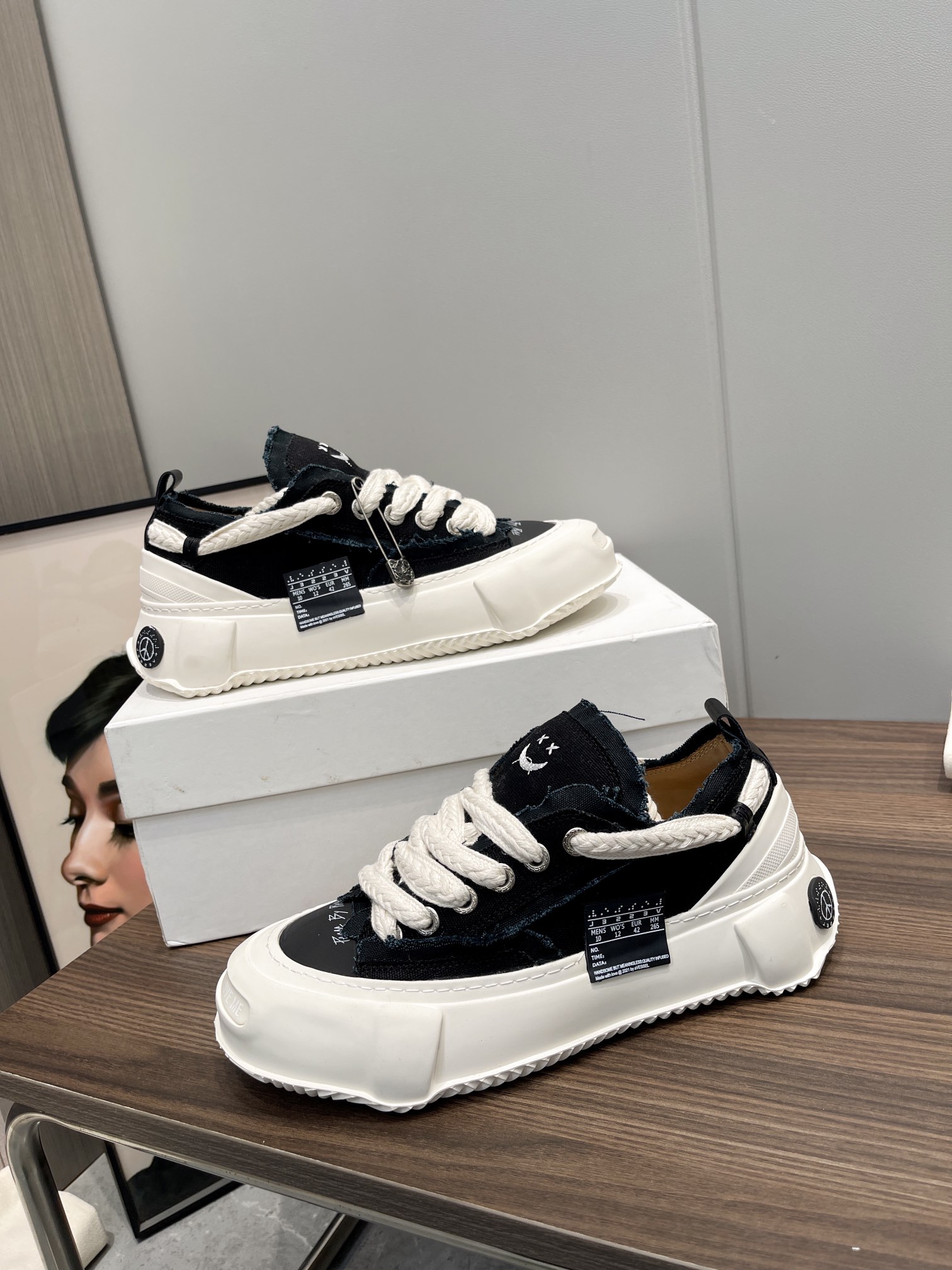 Xvesel G.O.P. 2.0 Marshmallow Low Sneakers: Stylish Design, Comfortable Fit, Unisex Sizing - 图片 3