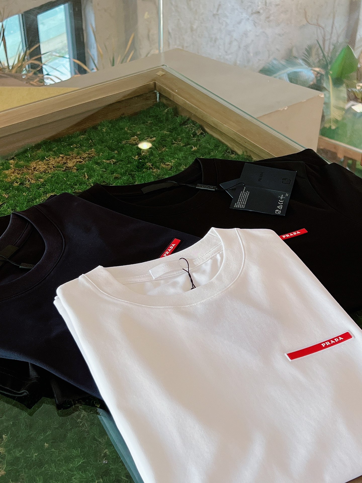 普拉达 Prada 高定典藏名品高定奢养美妆护肤品口红粉底 #DEE034C1 6