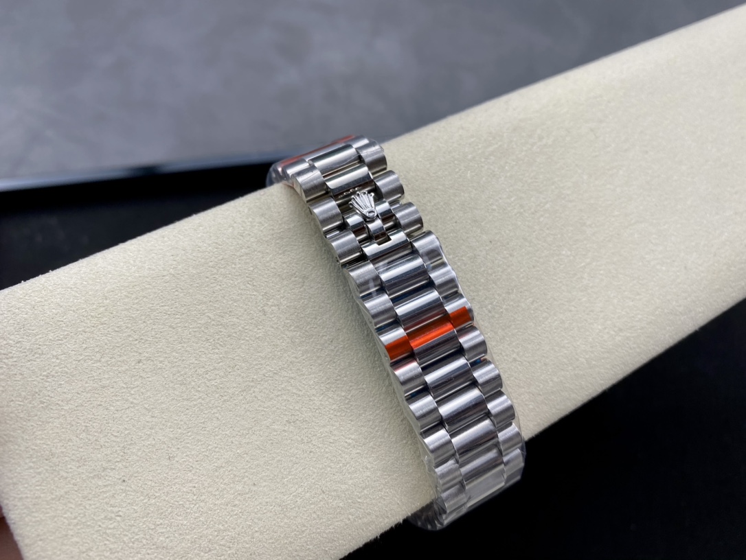 SK厂 劳力士Rolex 双历 星期日志型 36mm - 高品質自動巻き腕時計