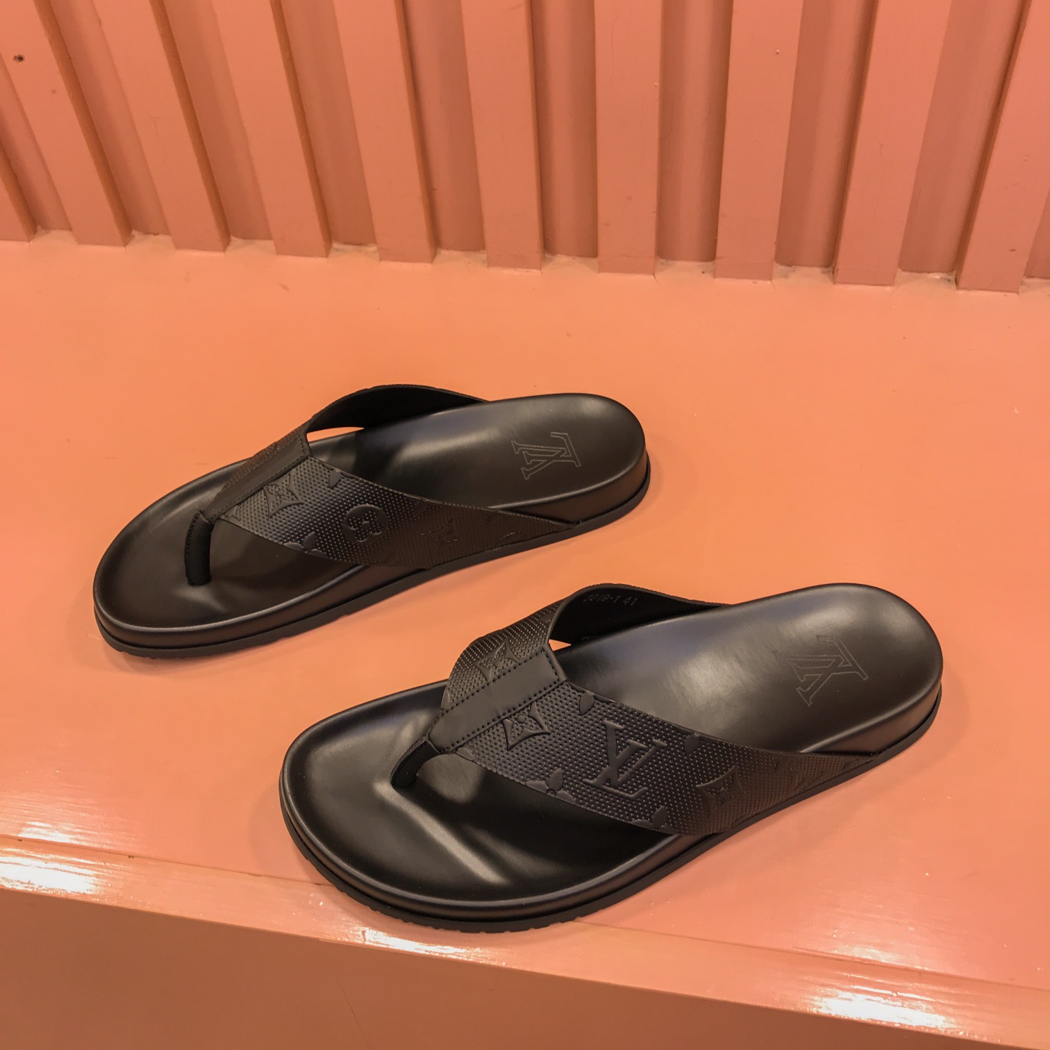 [L familia - burro marca] P: Tamaño: 38-44 2023lv lujo zapatillas de los hombres, 1:1 de alta calida