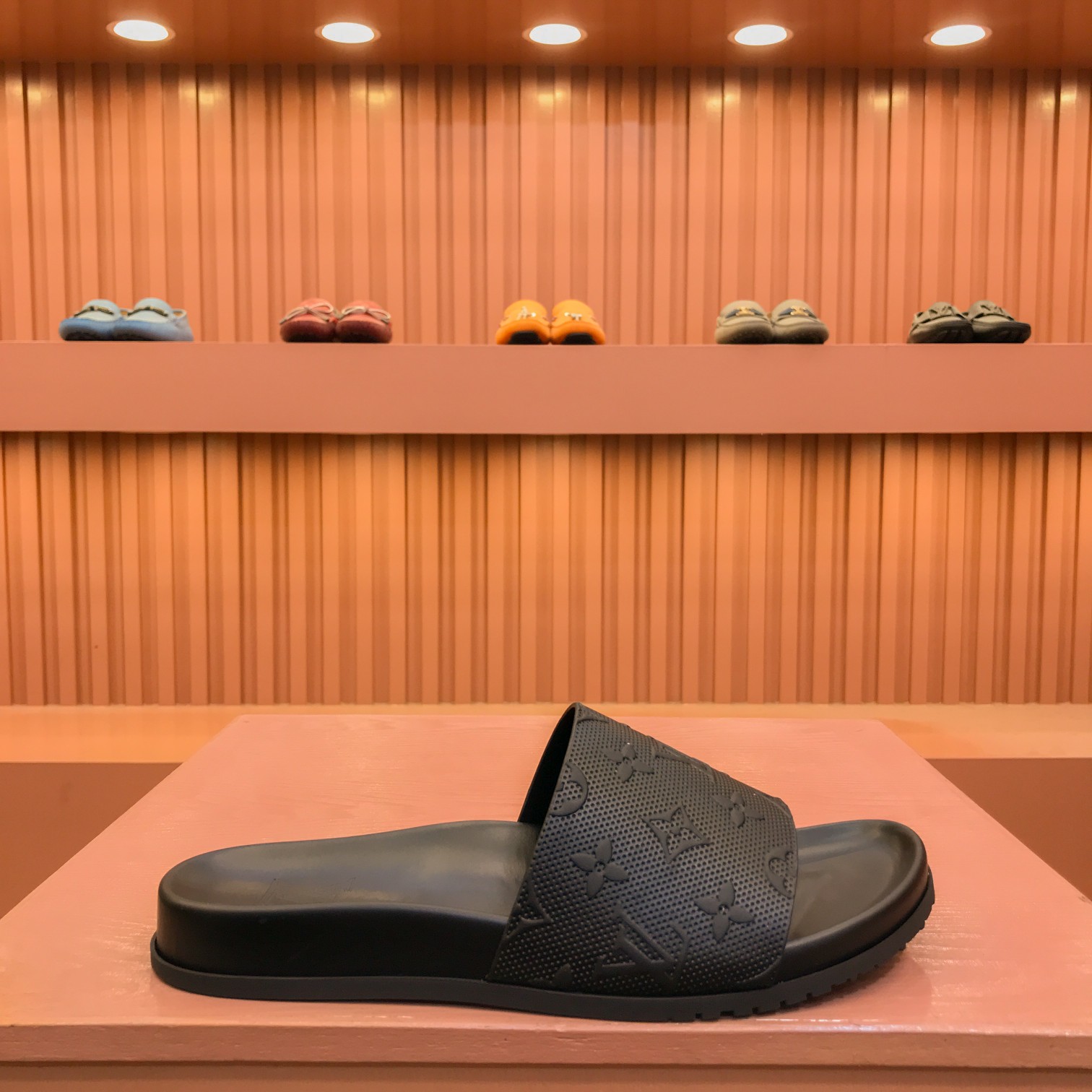 [L familia - burro marca] P: Tamaño: 38-44 2023lv lujo zapatillas de los hombres, 1:1 de alta calida