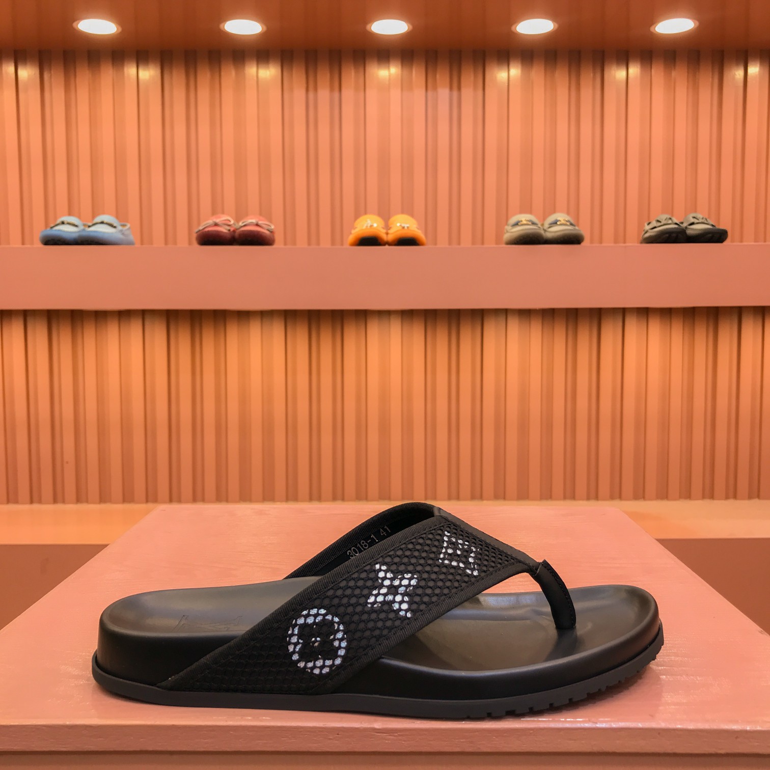 [L familia - burro marca] P: Tamaño: 38-44 2023lv lujo zapatillas de los hombres, 1:1 de alta calida