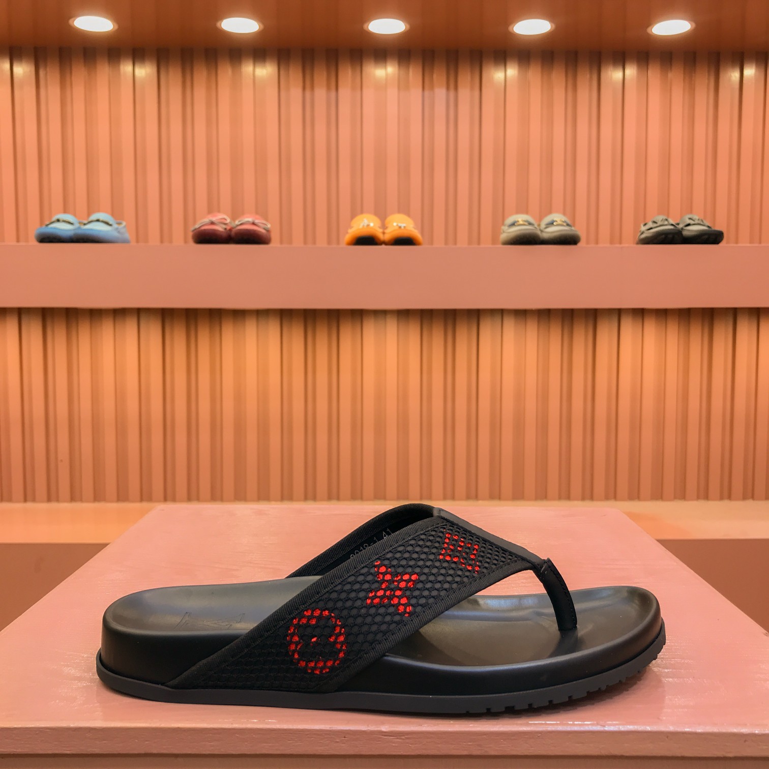 [L familia - burro marca] P: Tamaño: 38-44 2023lv lujo zapatillas de los hombres, 1:1 de alta calida