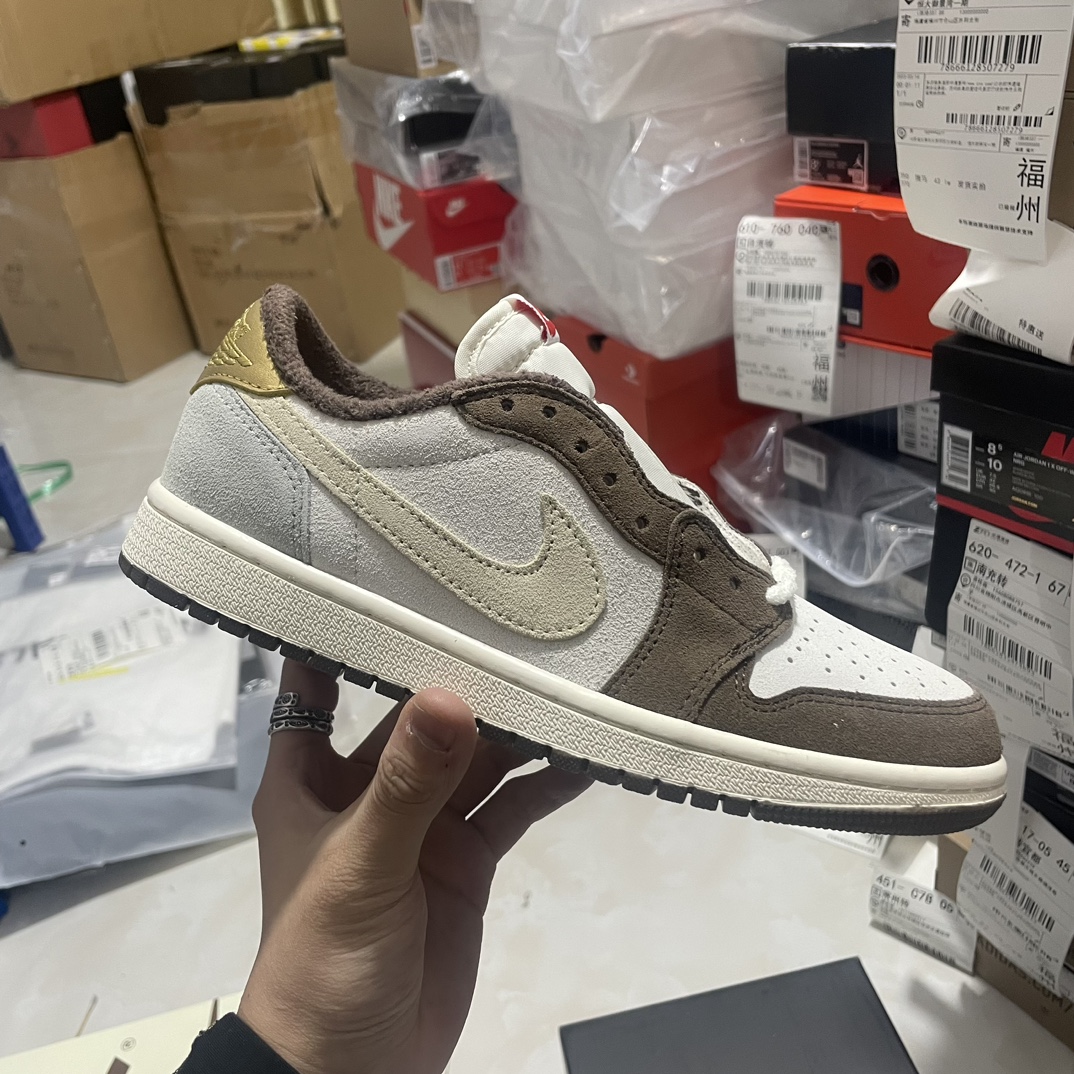 aj1低帮 兔年限定 发货实拍