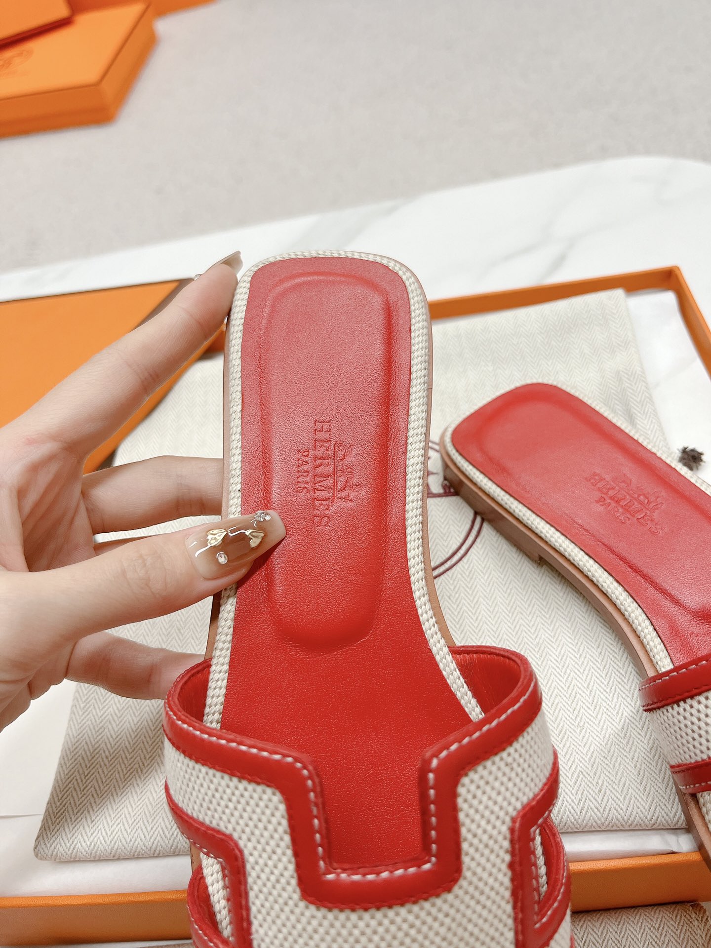 Hermes H-Shaped Sandals Women's Spring/Summer Red Leather Beach Slippers 9 i1678727023 6026 7
