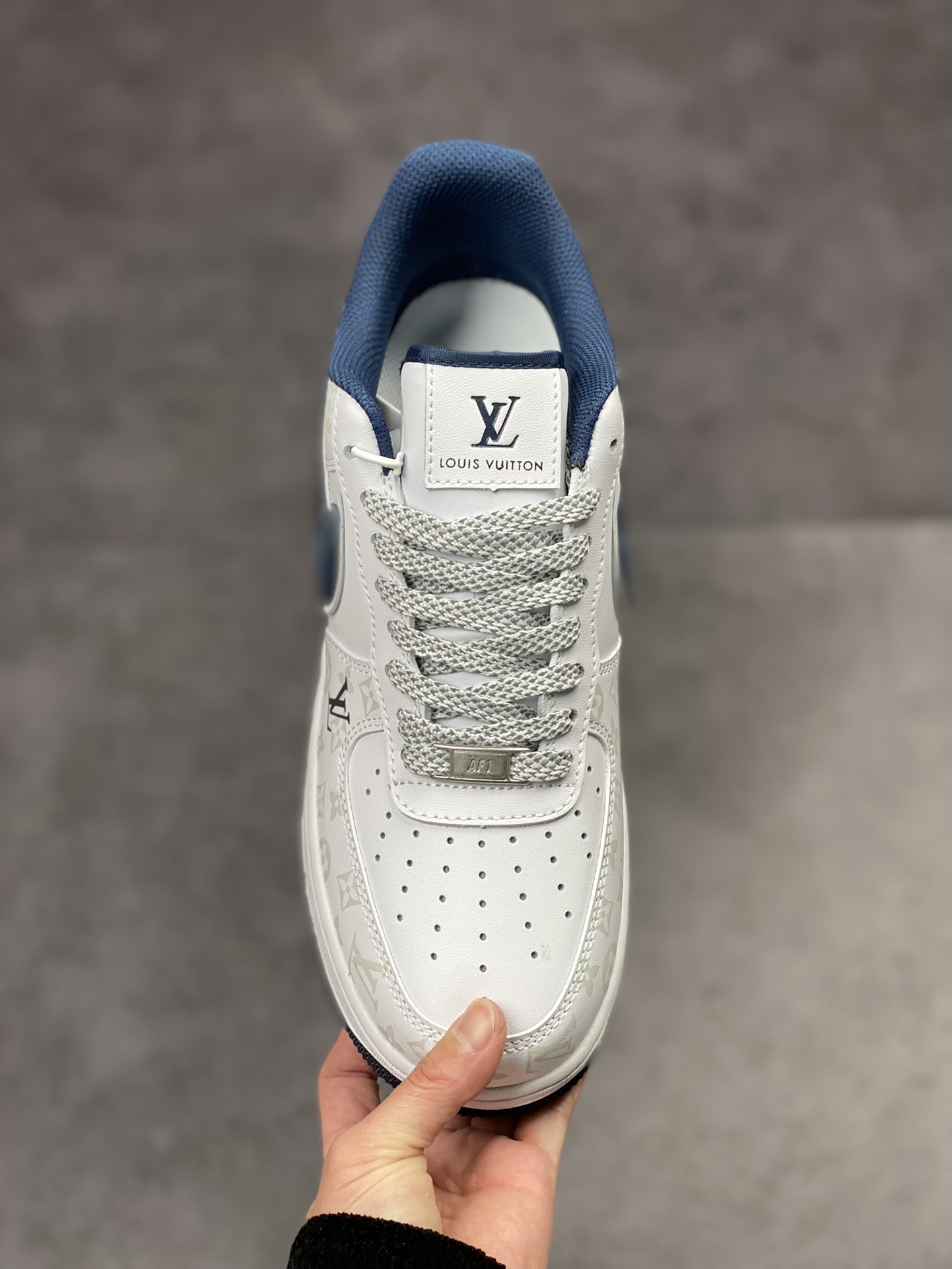 250 Nike Air Force 1 Low 07 LV联名 DR9868-600