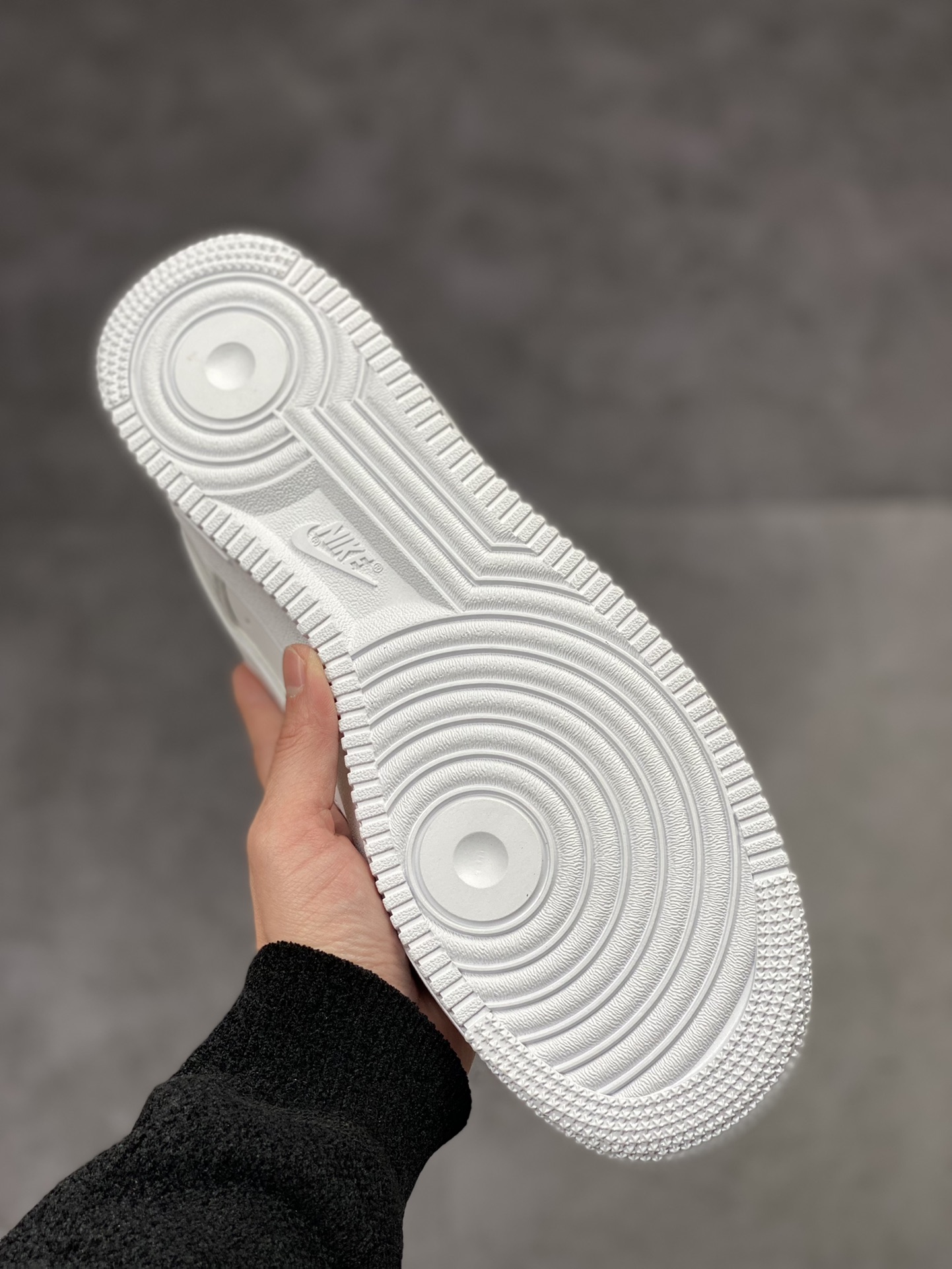 250 Nike Air Force 1 Low 07 斯图西联名白银反光 BQ6246-019