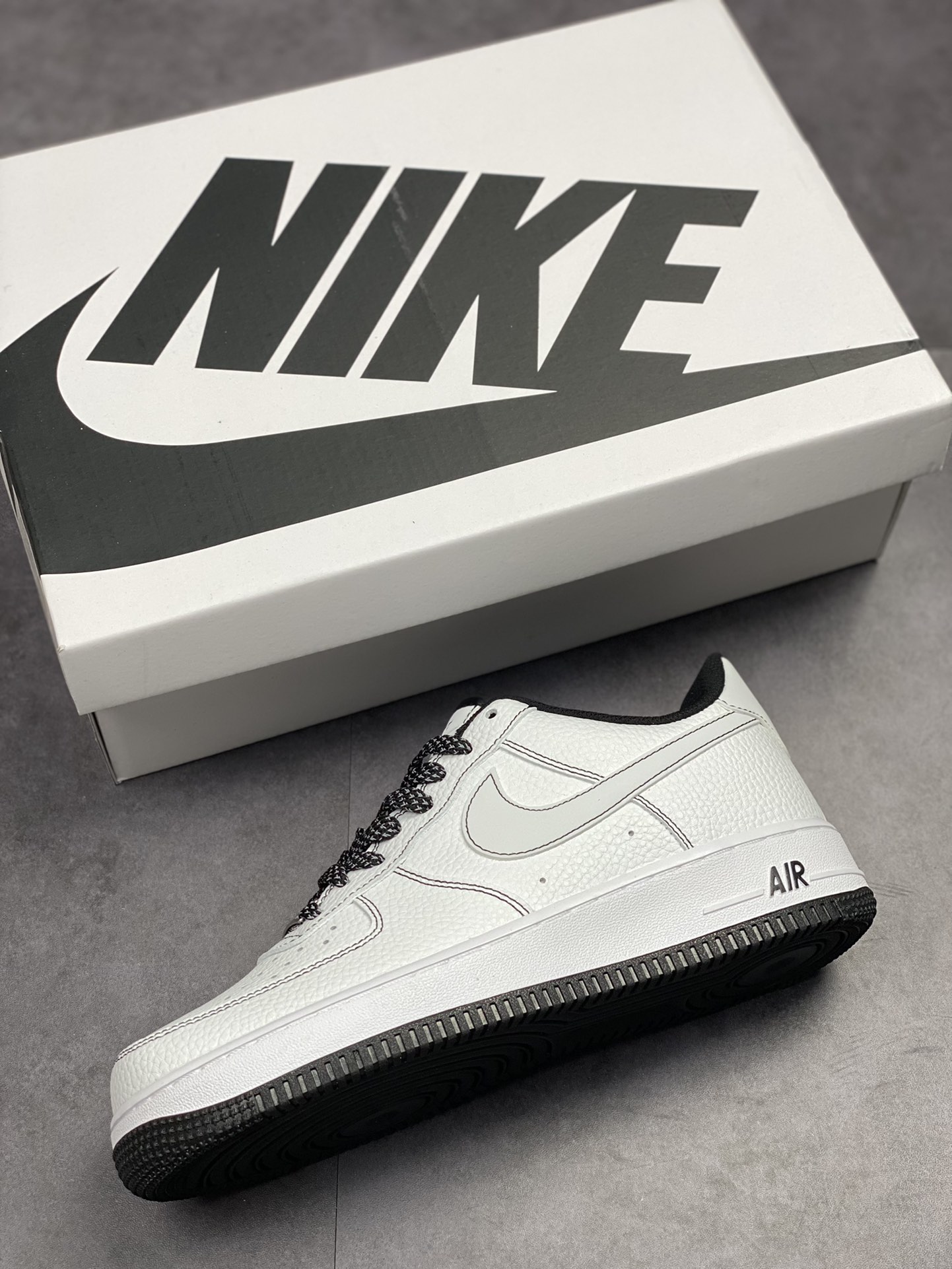 230 Nike Air Force 1 Low 07 白黑 CN2896-104