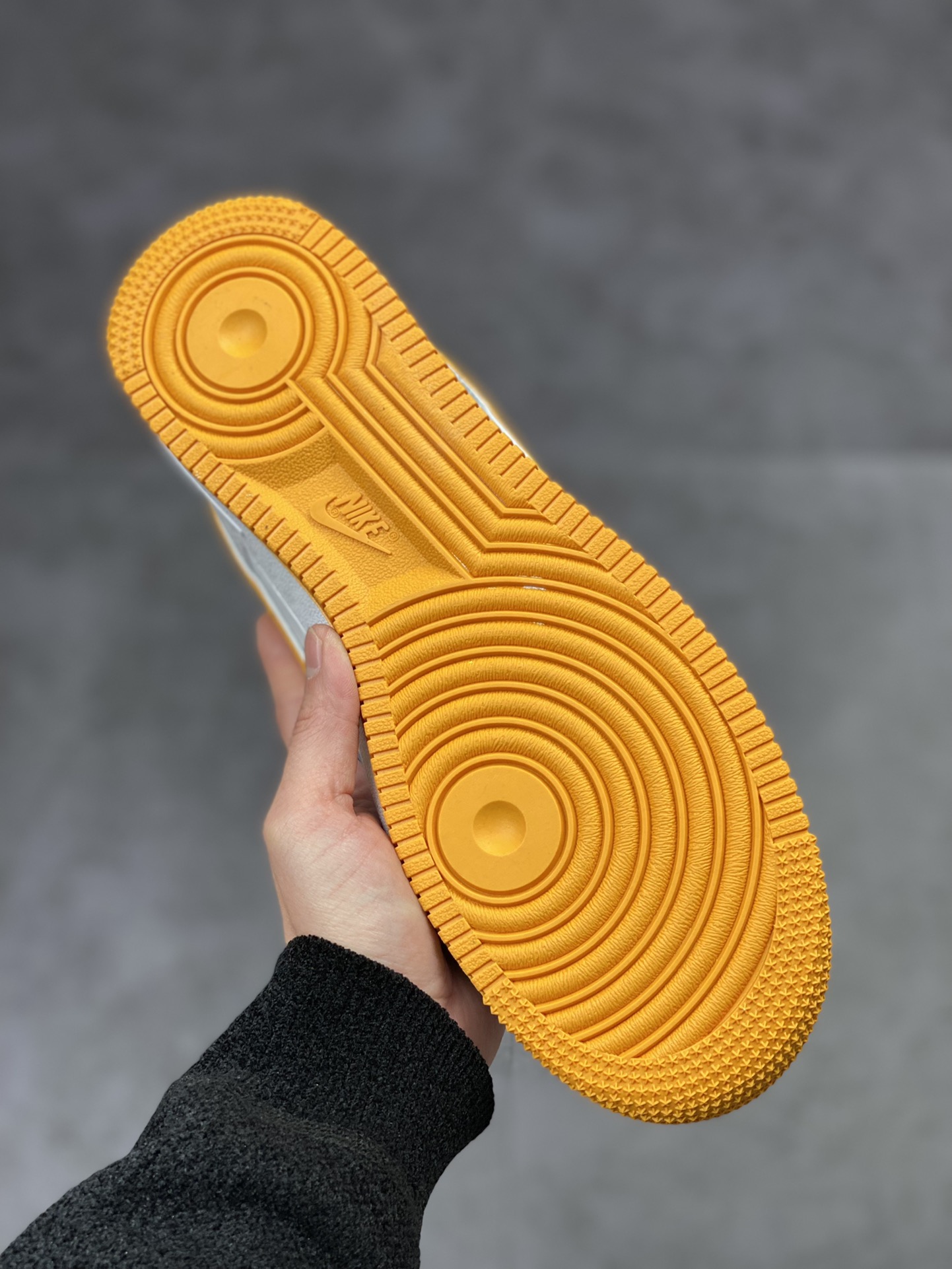 250 Nike Air Force 1 Low 07 白黄LV老花 DR9868-700-莆田鞋,莆田鞋货源,高仿鞋,高仿鞋货源,安福档口,莆田高仿鞋,莆田鞋批发,高仿鞋批发,莆田高仿运动鞋,高仿运动鞋,莆田运动鞋 250 Nike Air Force 1 Low 07 白黄LV老花 DR9868-700