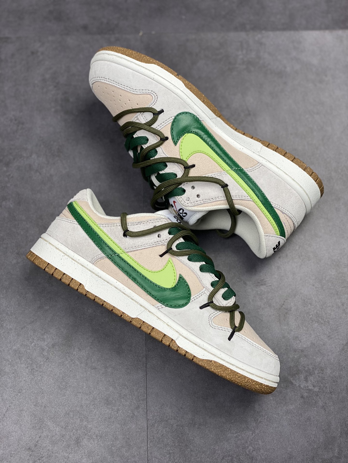 240 Nike SB Dunk Low SE”85 苹果绿双钩 DO9457-100