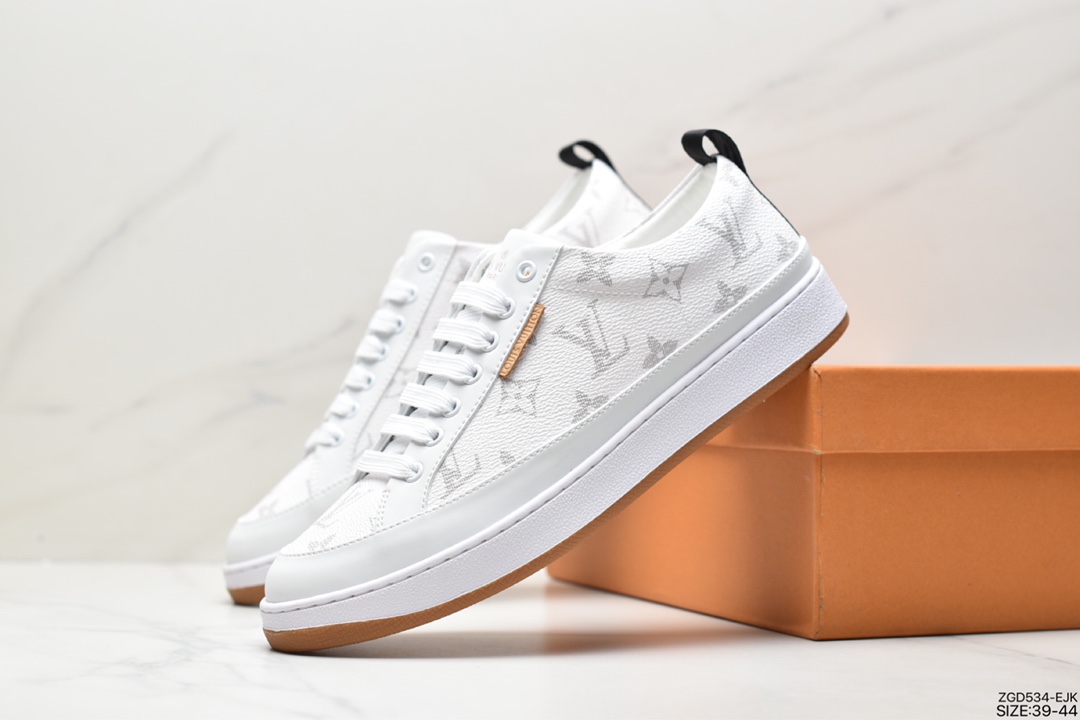 Louis Vuitton Remarque Low Remarque series classic low top 1AE5U5