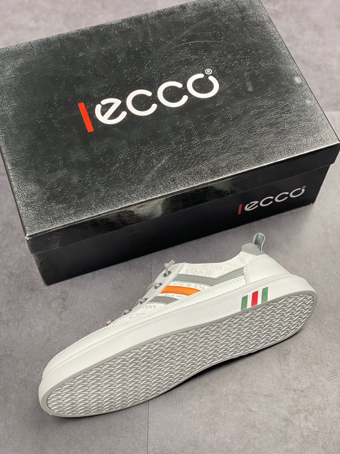 280 ECCO/爱步 运动跑鞋/休闲鞋 品质