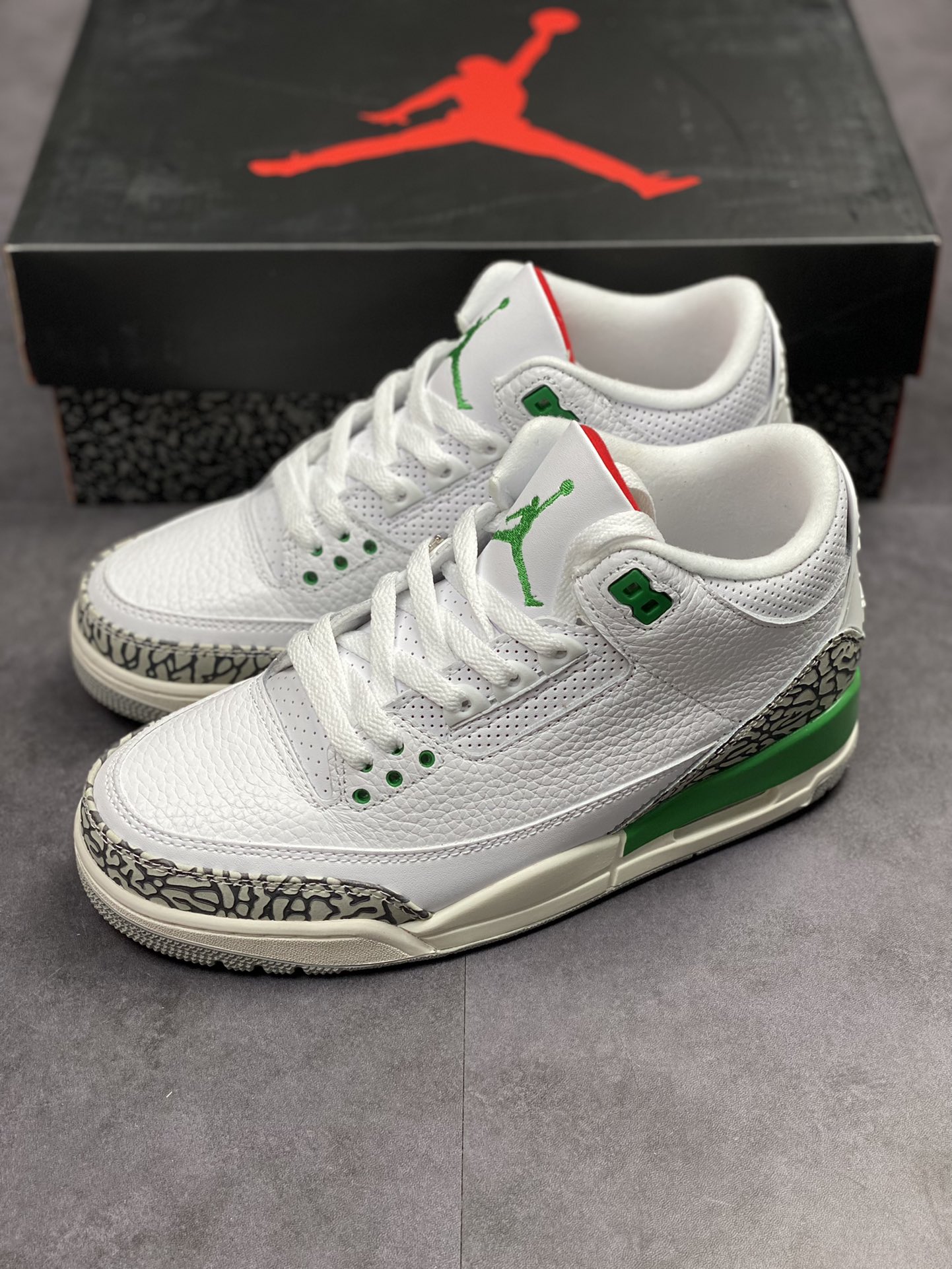 Air Jordan 3 Retro ”Lucky Green” white green CK9646-136 Size: 36 36.5 37.5 38 38.5 39 40 40.5 41 42 42.5 43 44 44.5 45 46 47.5 Coding #YB031622