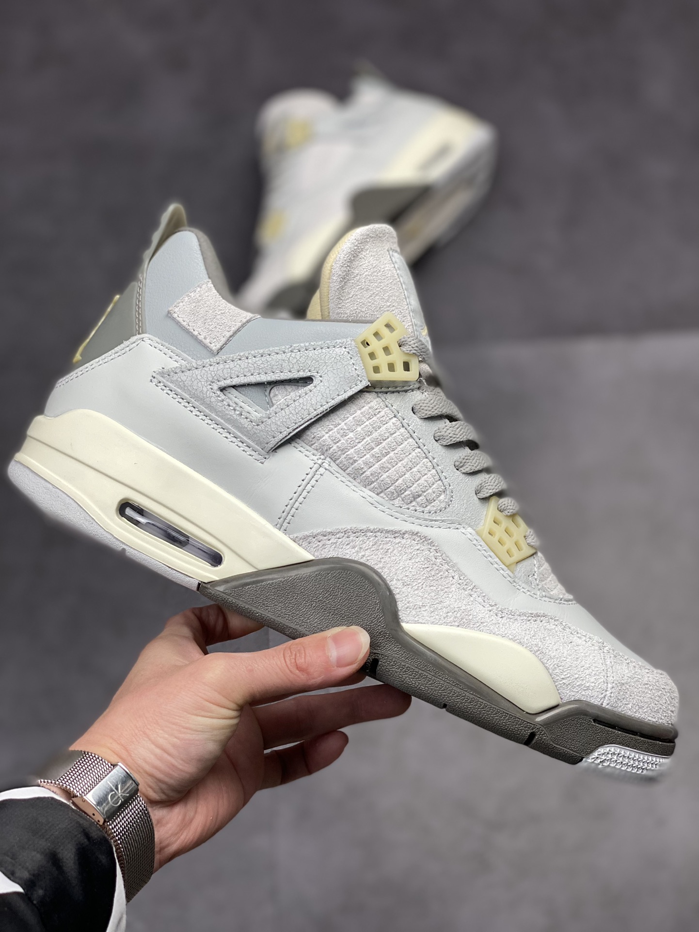 Air Jordan 4 Retro ”Craft” Gray Rabbit DV3742-021