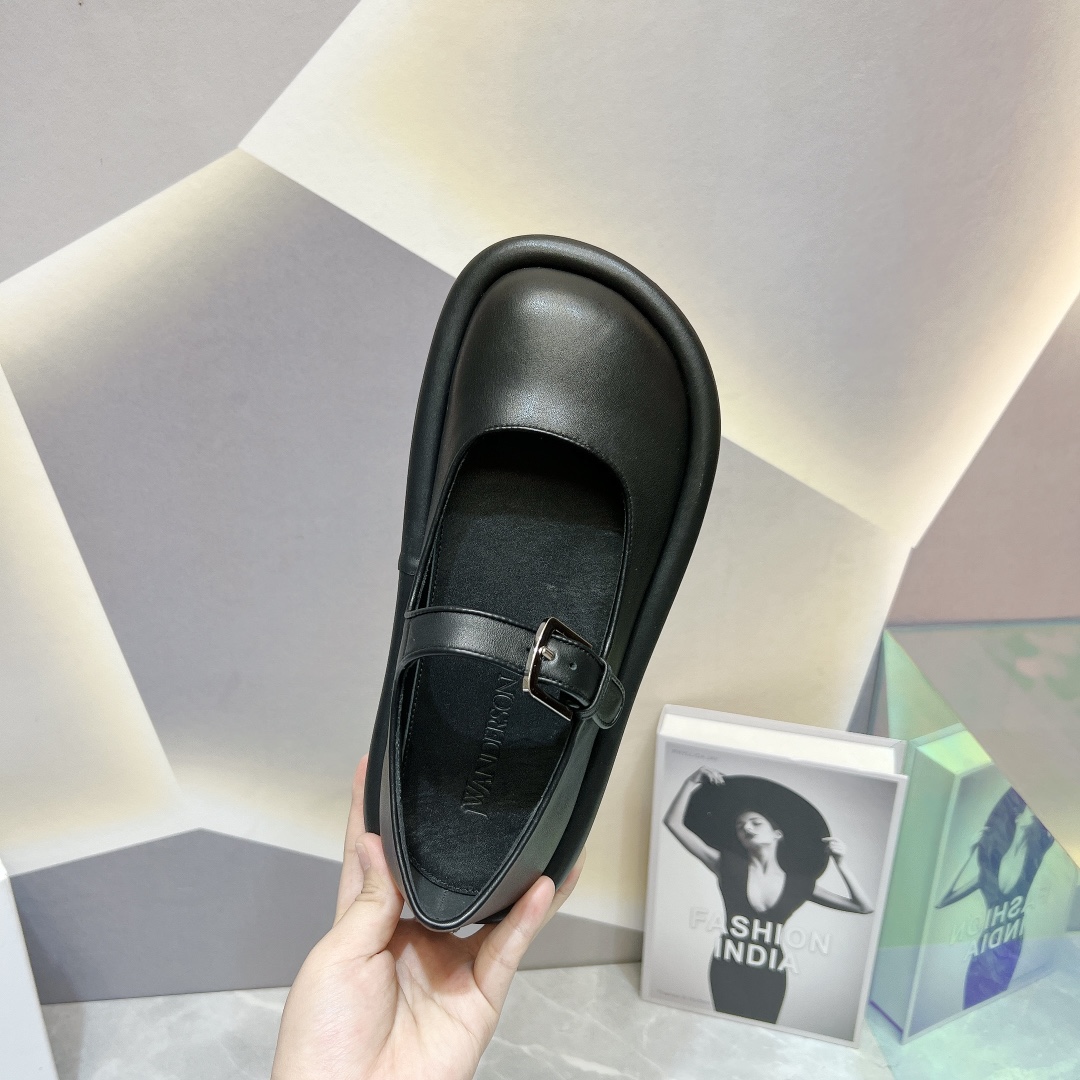 New JW Anderson 2023 Single Shoe Series: Modern Gene, Dynamic Design, Custom Sheep Skin - 图片 6