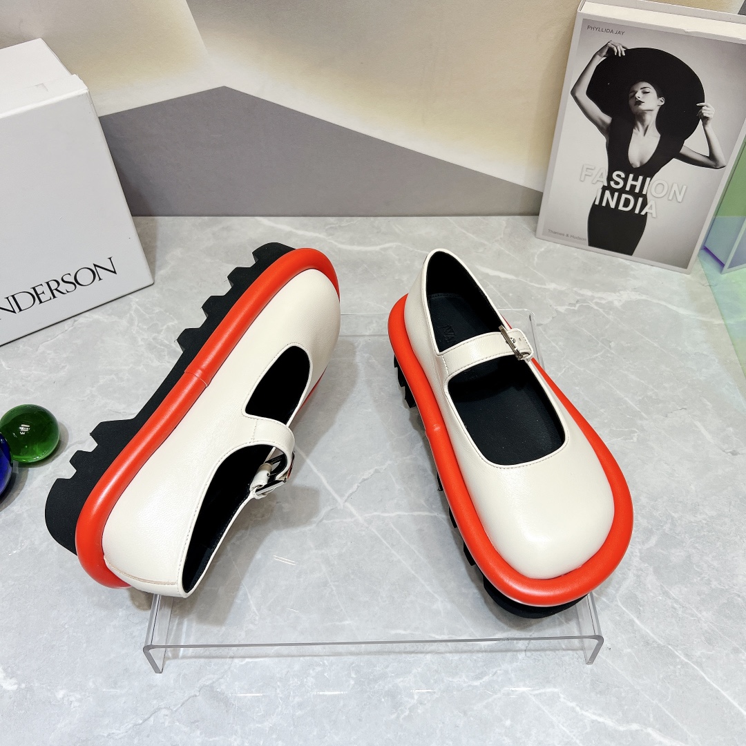 New JW Anderson 2023 Shoe Series with Unique Design and Customized Sheep Skin - 图片 8