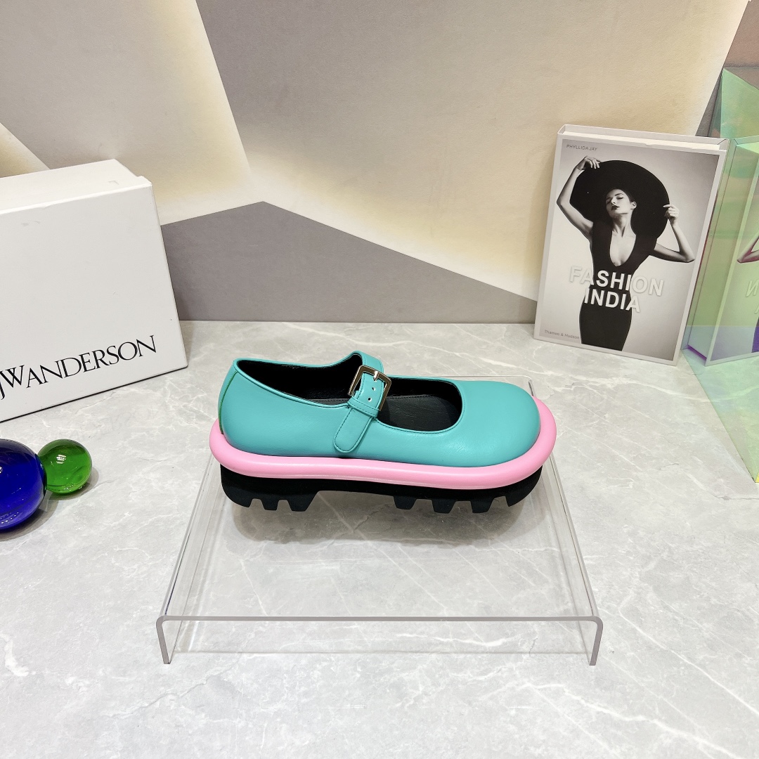 New JW Anderson 2023 Shoe Series with Unique Design and Customized Sheep Skin - 图片 5