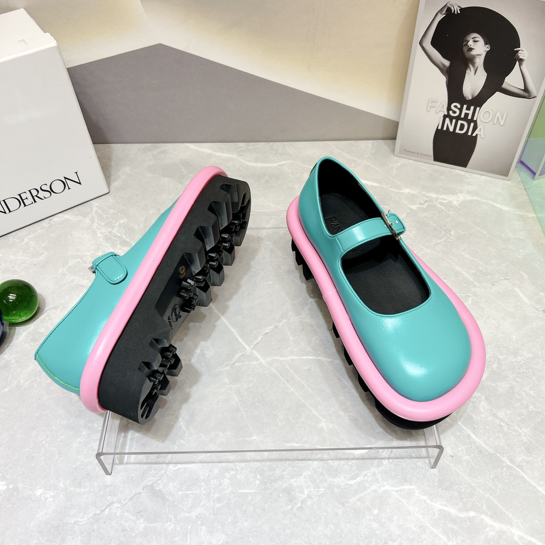 New JW Anderson 2023 Shoe Series with Unique Design and Customized Sheep Skin - 图片 9