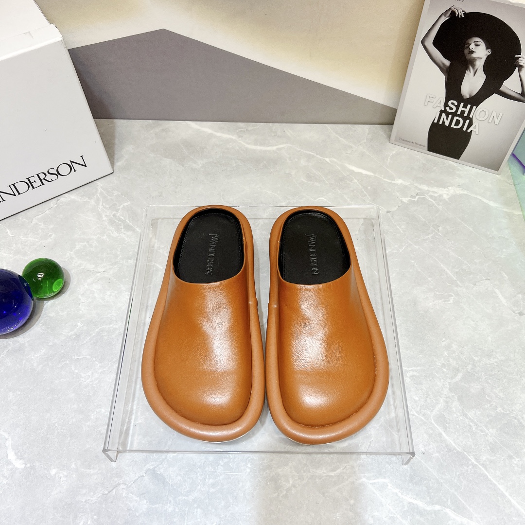 JW Anderson 2023 New Shoe Series: Dynamic Design with Sheepskin and Platinum Soles - 图片 1