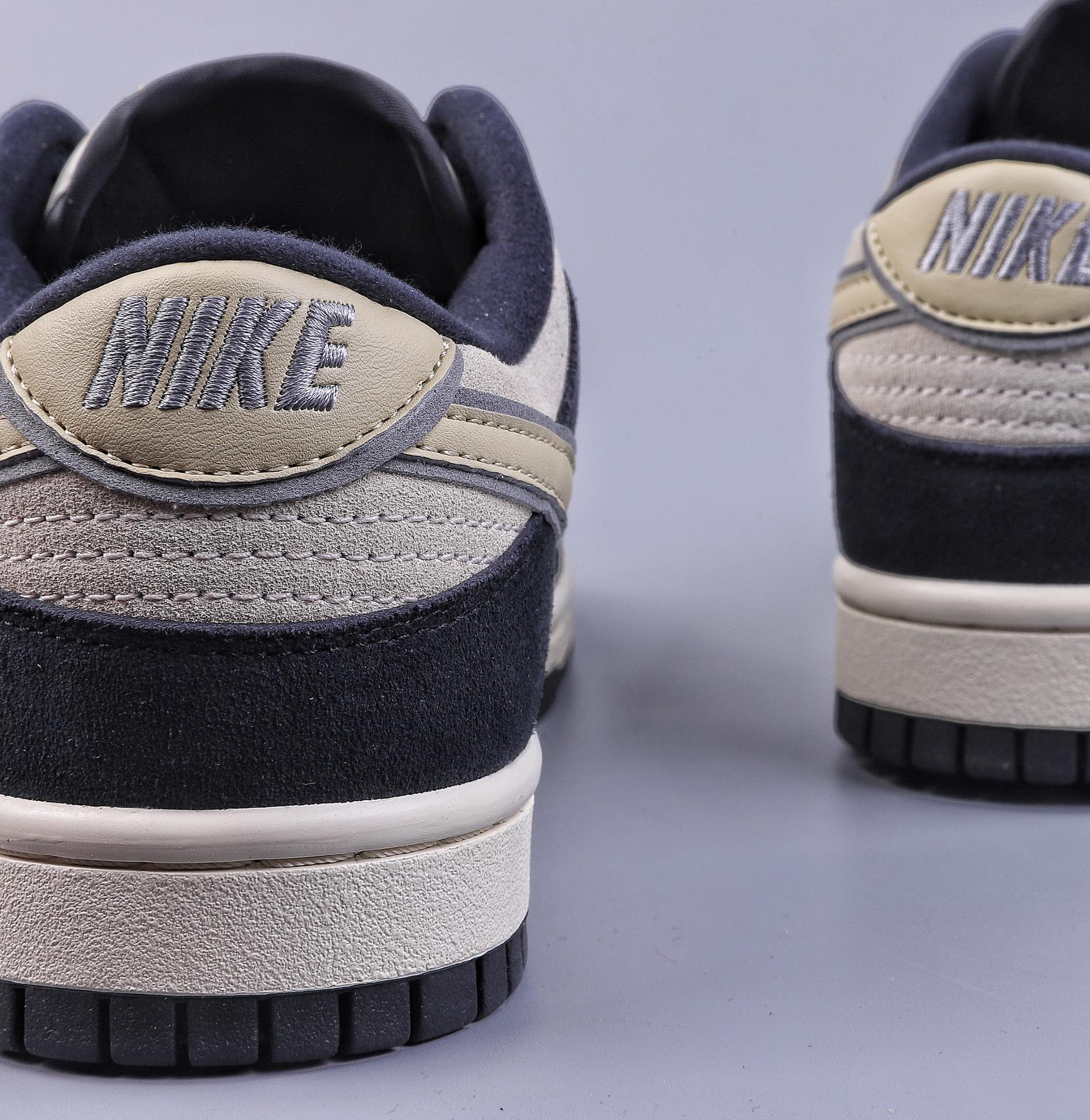 280 01NK Dunk Low "Black Suede" 椰奶黑熊猫 DV3054-001