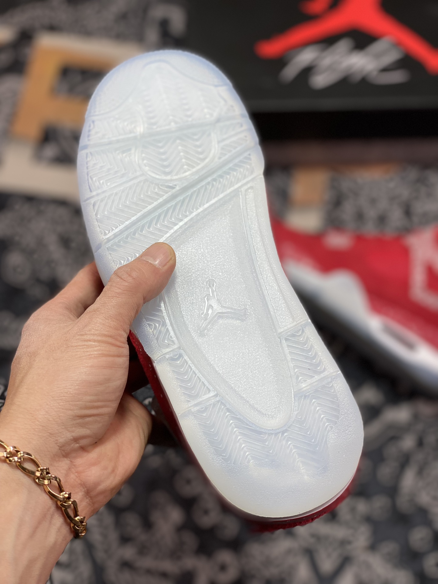 320  S版 Air Jordan 4 Retro 大红麂皮乔丹篮球鞋系列 AJ4-904282&CT8527-600