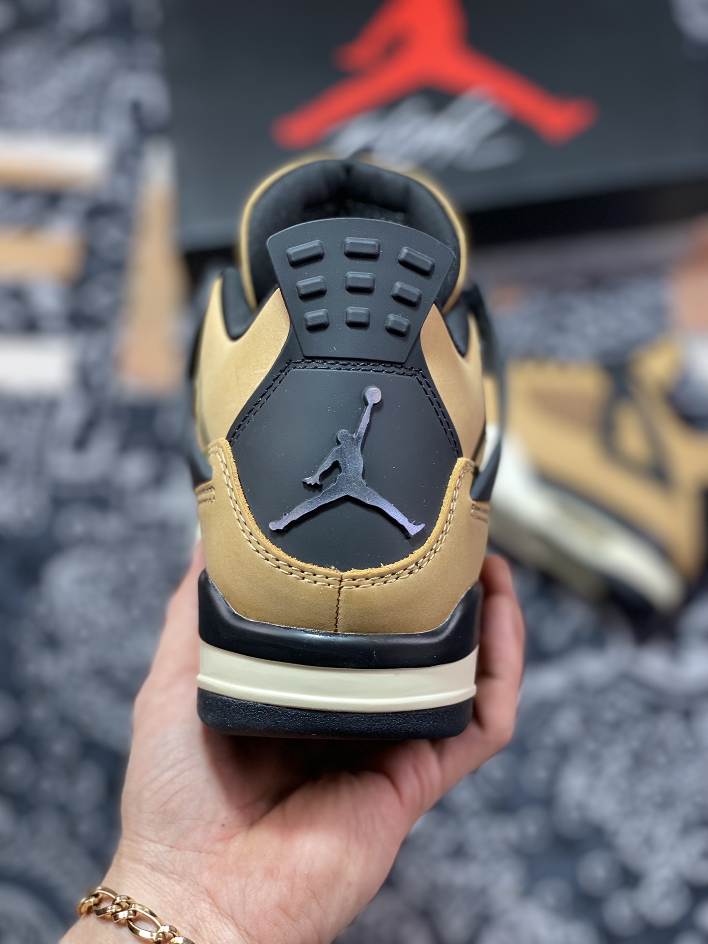 320  Wmms Air Jordan 4 Retro”Mushroom”迈克尔·乔丹AJ4代AQ9129-200