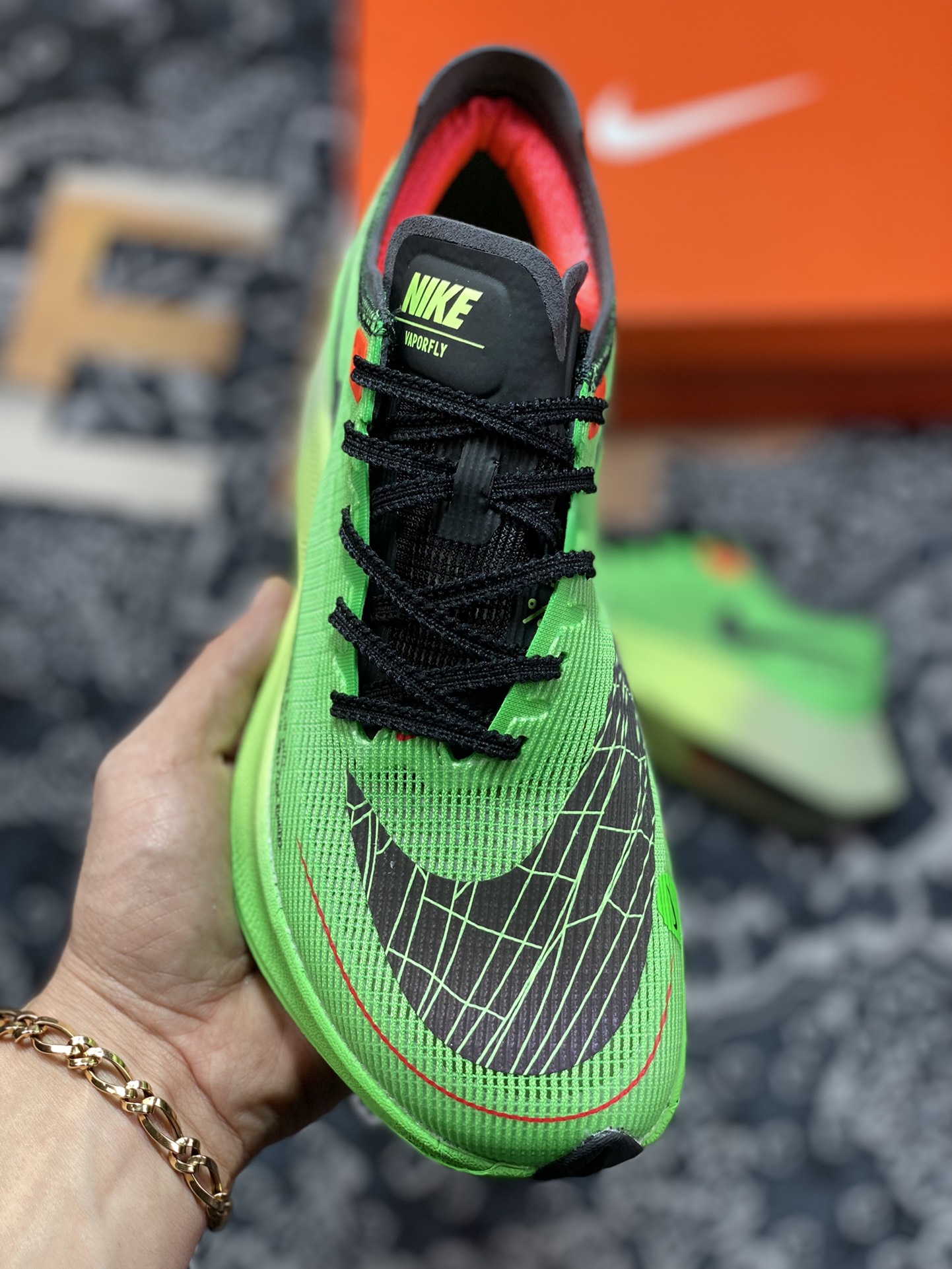 230  Nike ZoomX Vaporfly Next% 2 马拉松跑步鞋二代 DZ4779-304