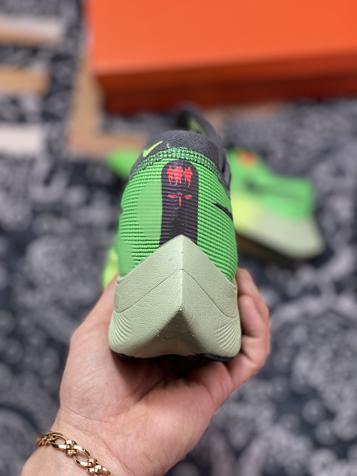 230  Nike ZoomX Vaporfly Next% 2 马拉松跑步鞋二代 DZ4779-304