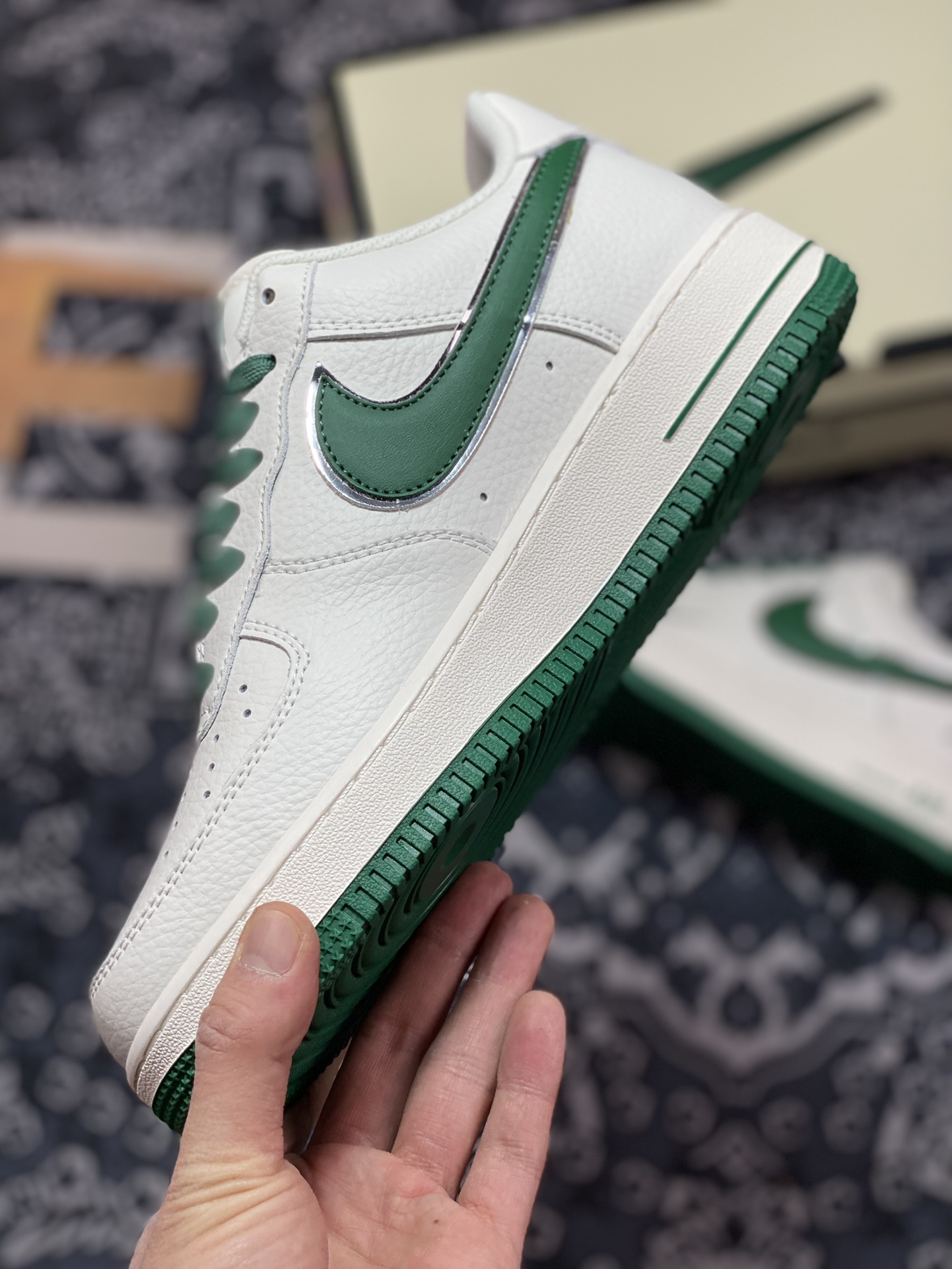 260  Nike Air Force 1’07 Low”White/Green/Silver”空军一号板鞋“皮革白深绿银小钩”BM1996-066