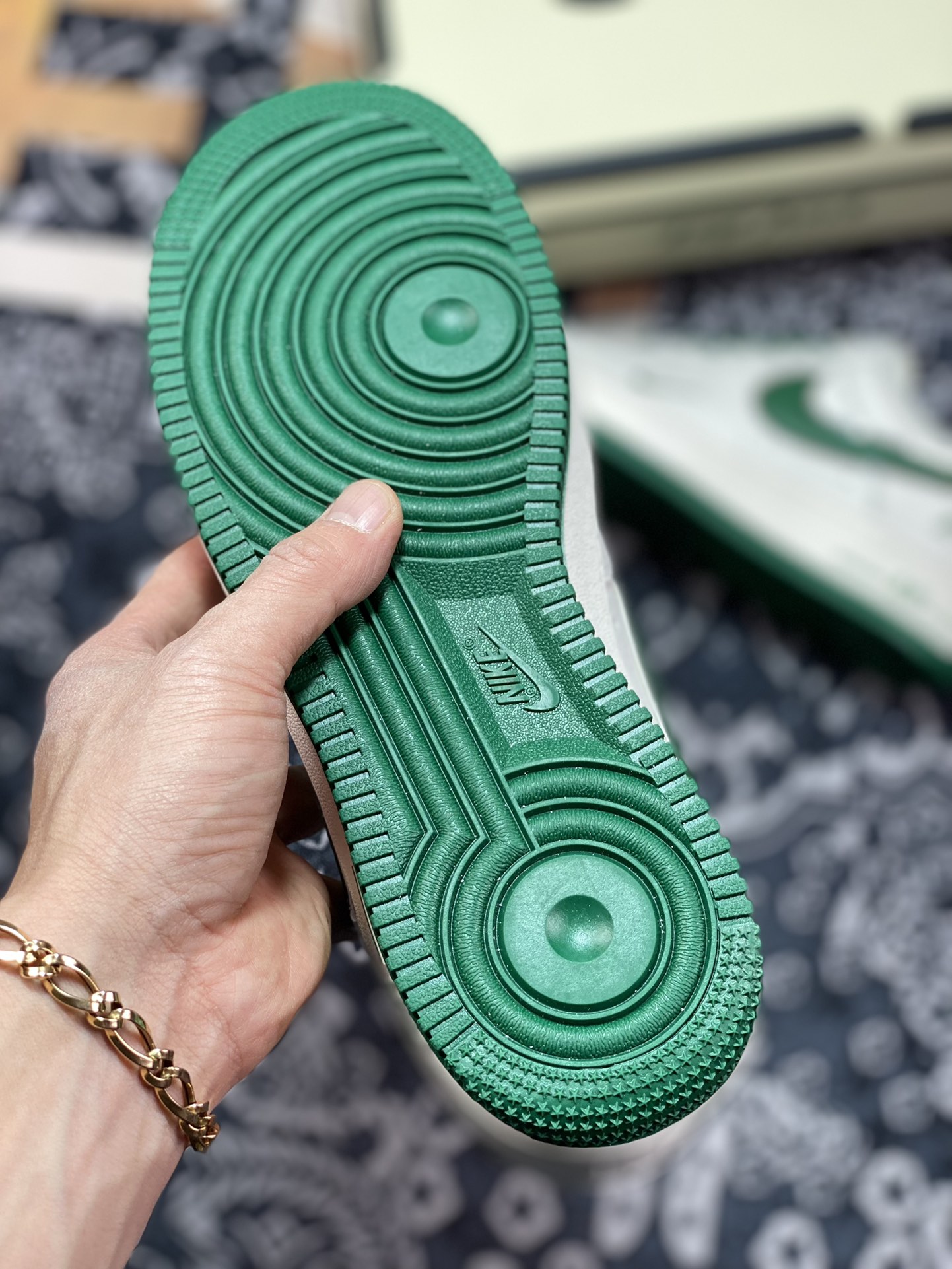 260  Nike Air Force 1’07 Low”White/Green/Silver”空军一号板鞋“皮革白深绿银小钩”BM1996-066
