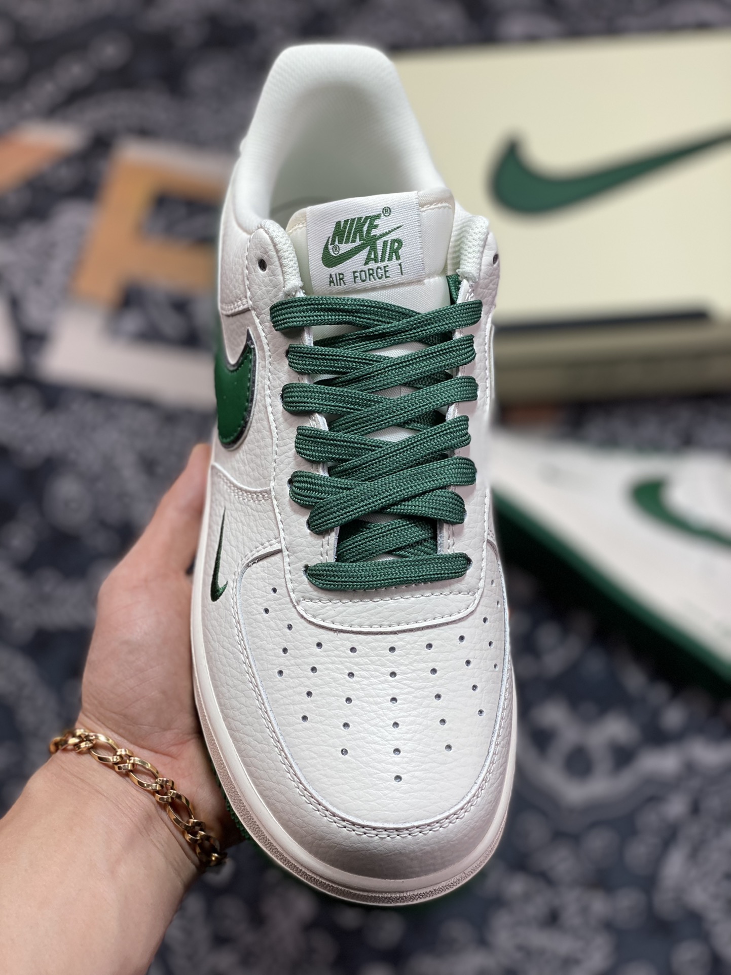 260  Nike Air Force 1’07 Low”White/Green/Silver”空军一号板鞋“皮革白深绿银小钩”BM1996-066