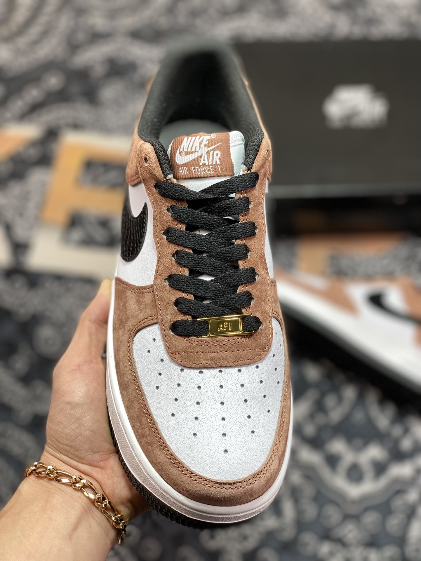 240  Nike Air Force 1′07 Low”Vachetta Tan”空军一号系列低帮“可可棕白黑蛇纹”DE0023-800
