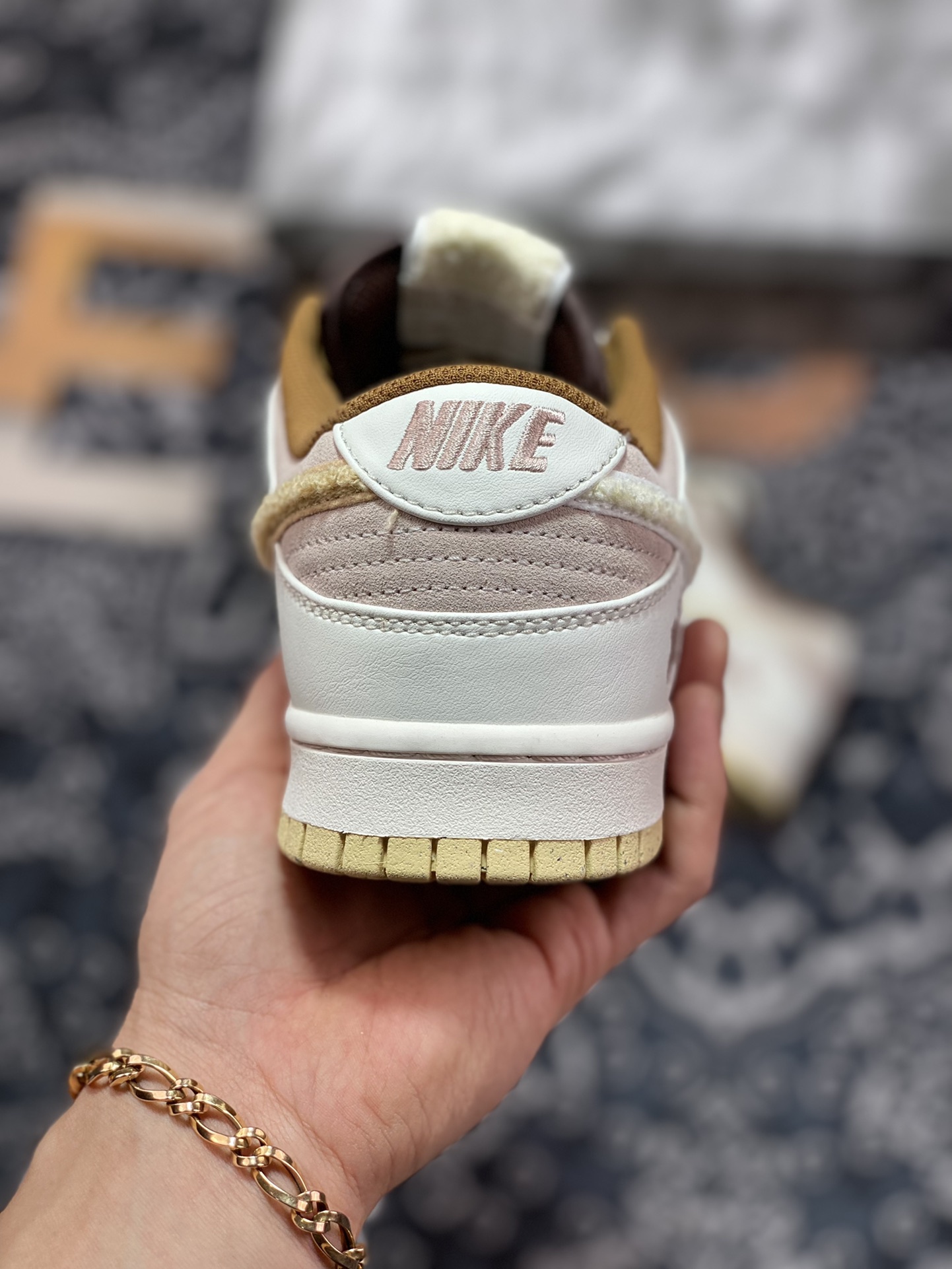 240 Nike SB Dunk Low”Year of the Rabbit”扣篮系列低帮板鞋“浅棕米白穗兔”FD4203-211