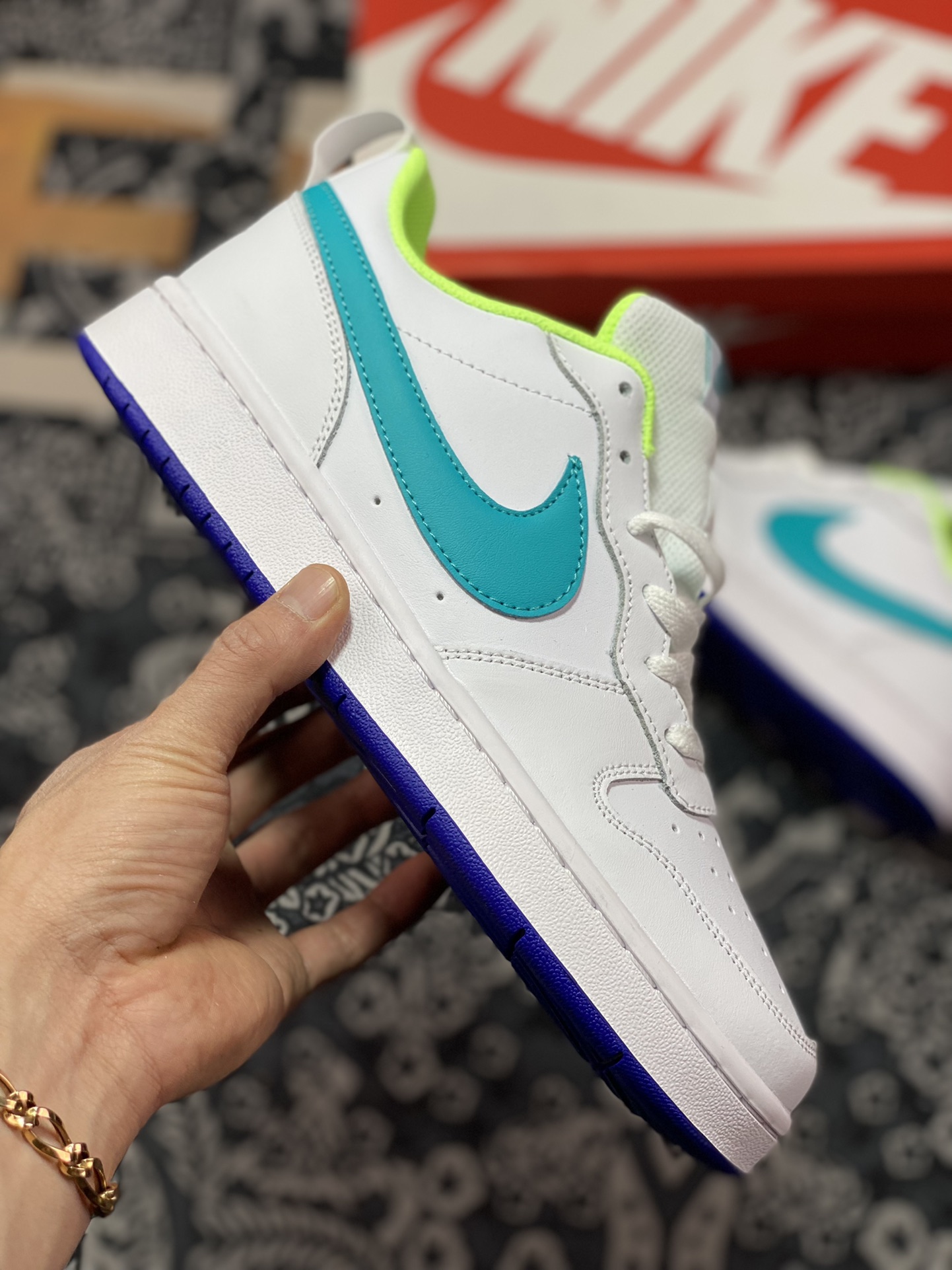 200 Nike Court Borough Low 2”White/Blue/Volt/Purple”学院系列“皮革白薄荷蓝亮绿紫”BQ5448-105