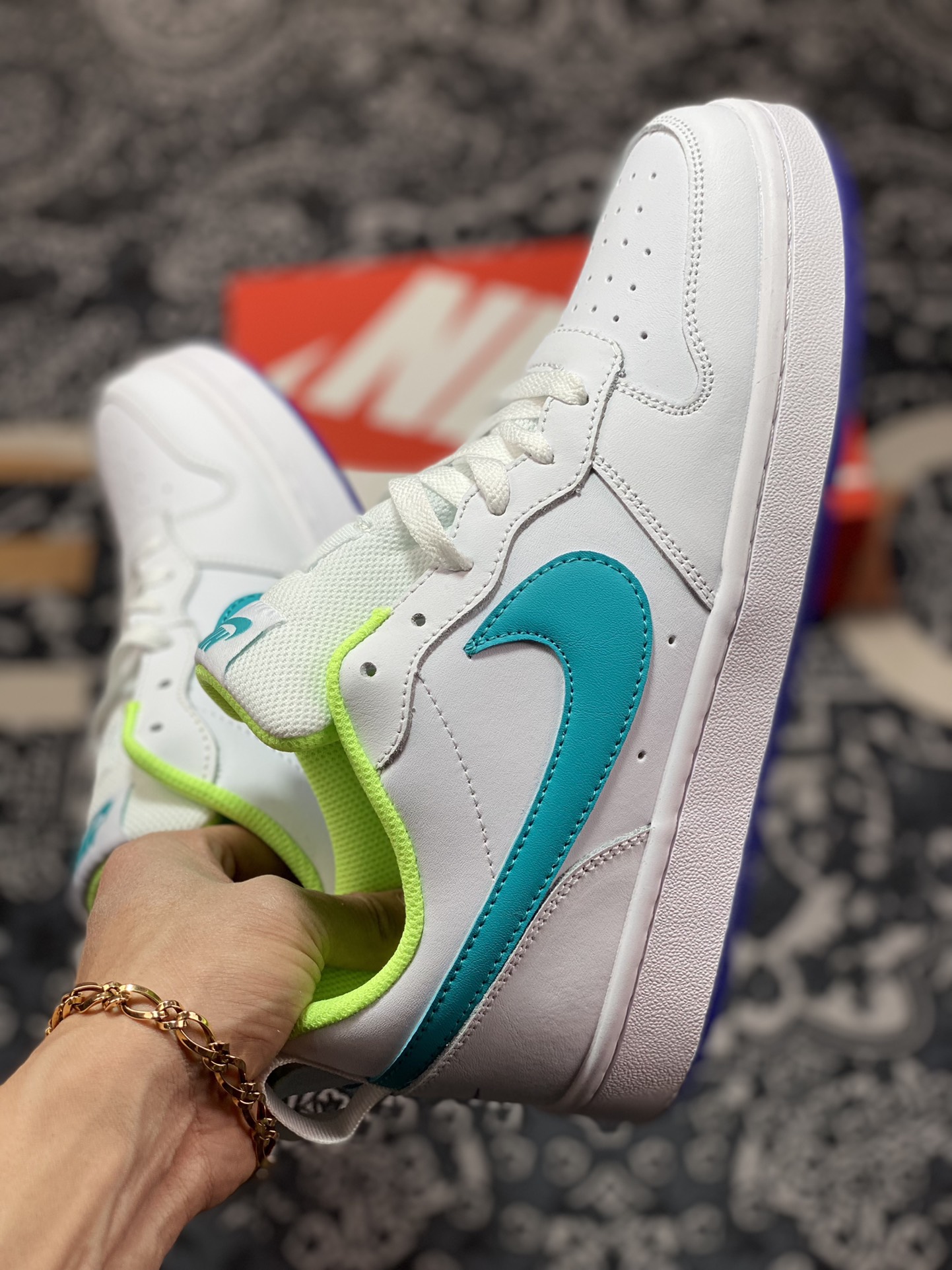 200 Nike Court Borough Low 2”White/Blue/Volt/Purple”学院系列“皮革白薄荷蓝亮绿紫”BQ5448-105