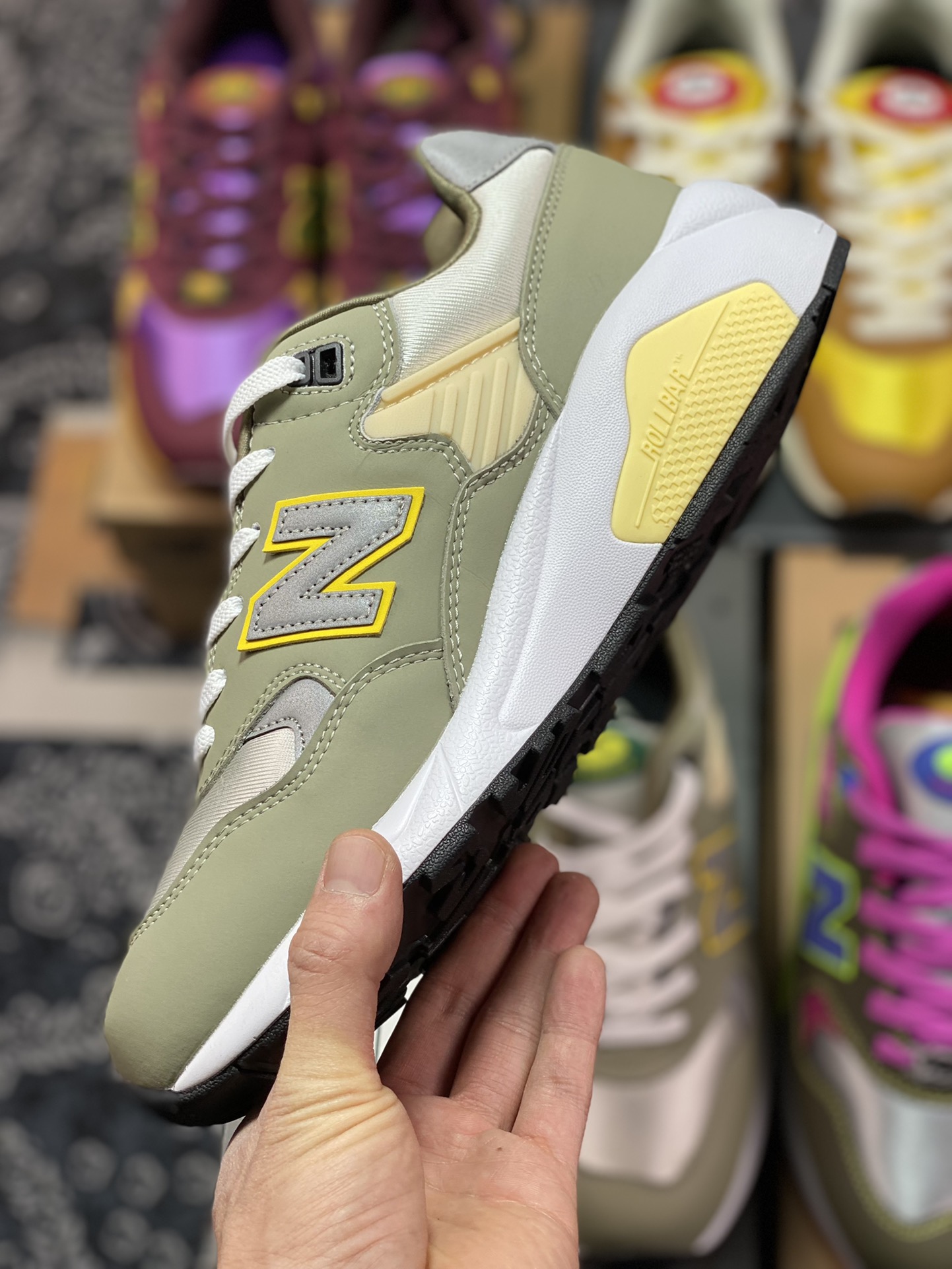 Palace x NBNew Balance MRT580 series classic retro MT580AC2