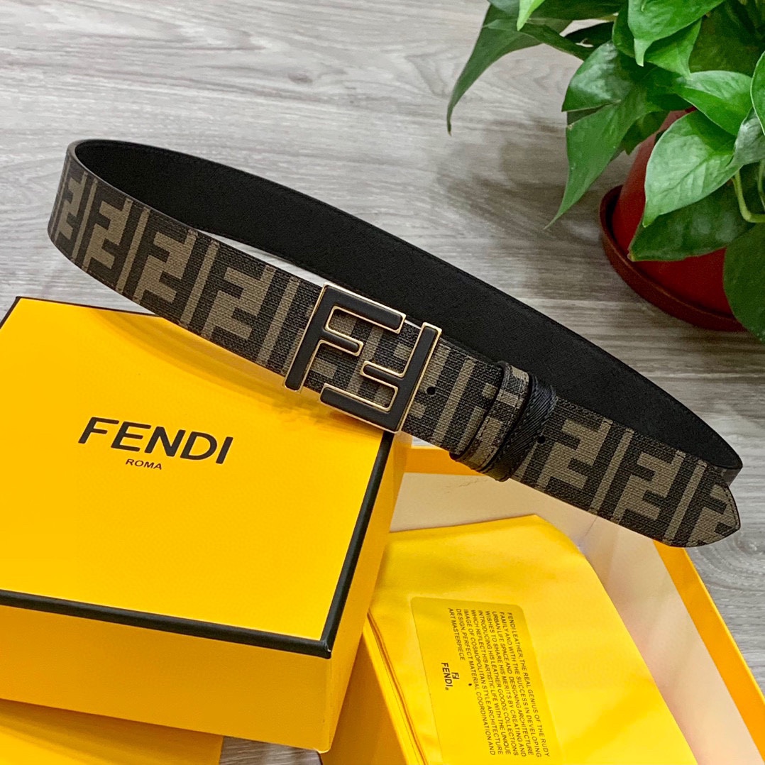 FENDI/芬迪宽39MM标志造型宽