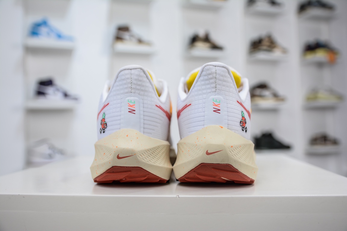 180 Nike Zoom Pegasus 39登月飞马39代 超轻网面透气跑步鞋FD4629-167