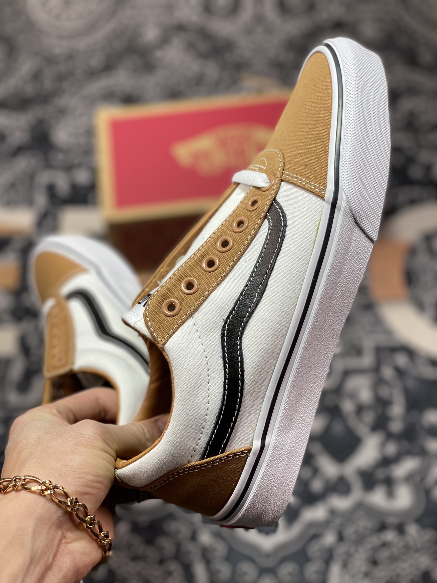 Vans Ward retro coffee brown color matching official synchronized Vans sports and leisure series